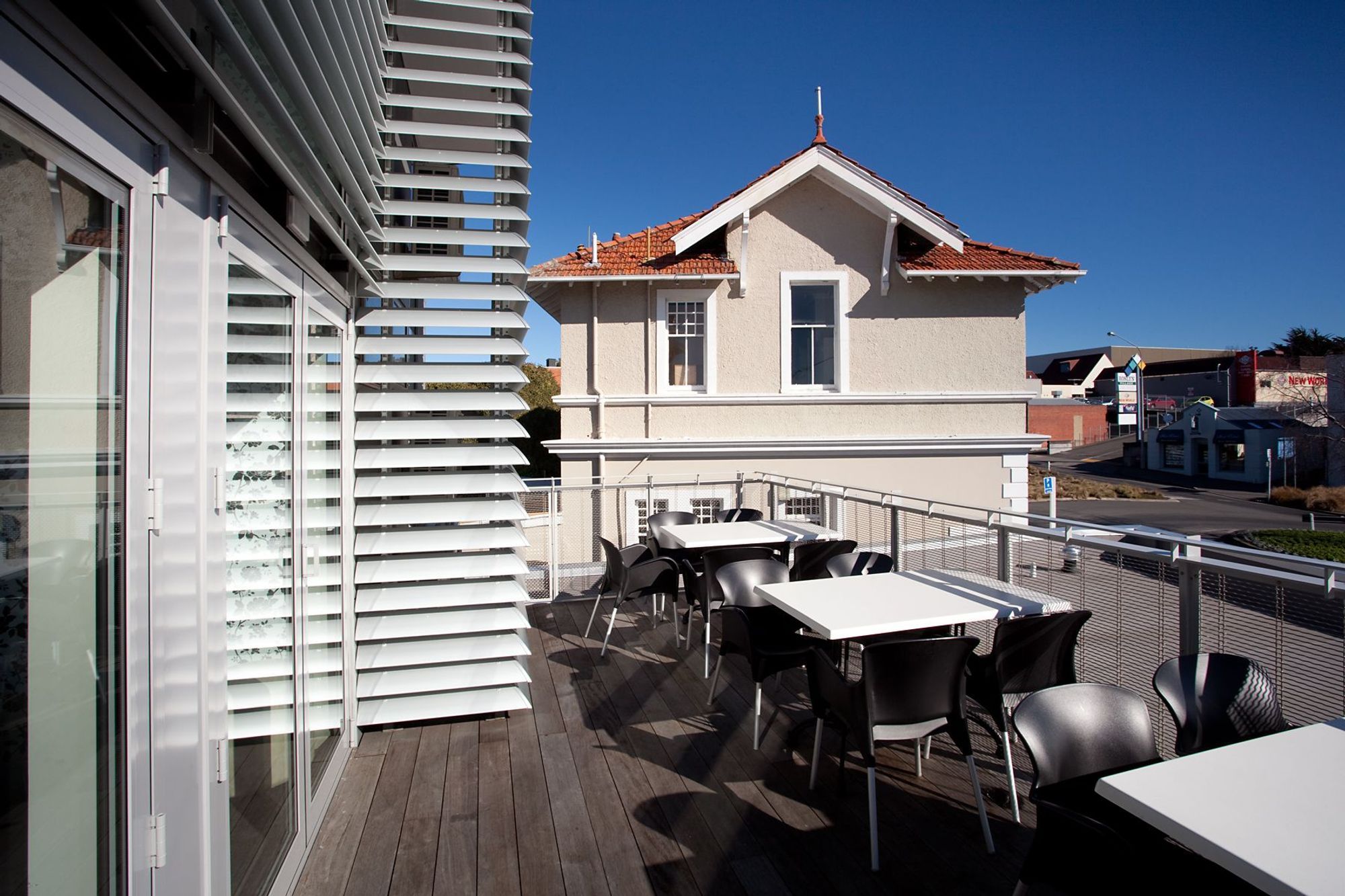 Luna Bar, Dunedin