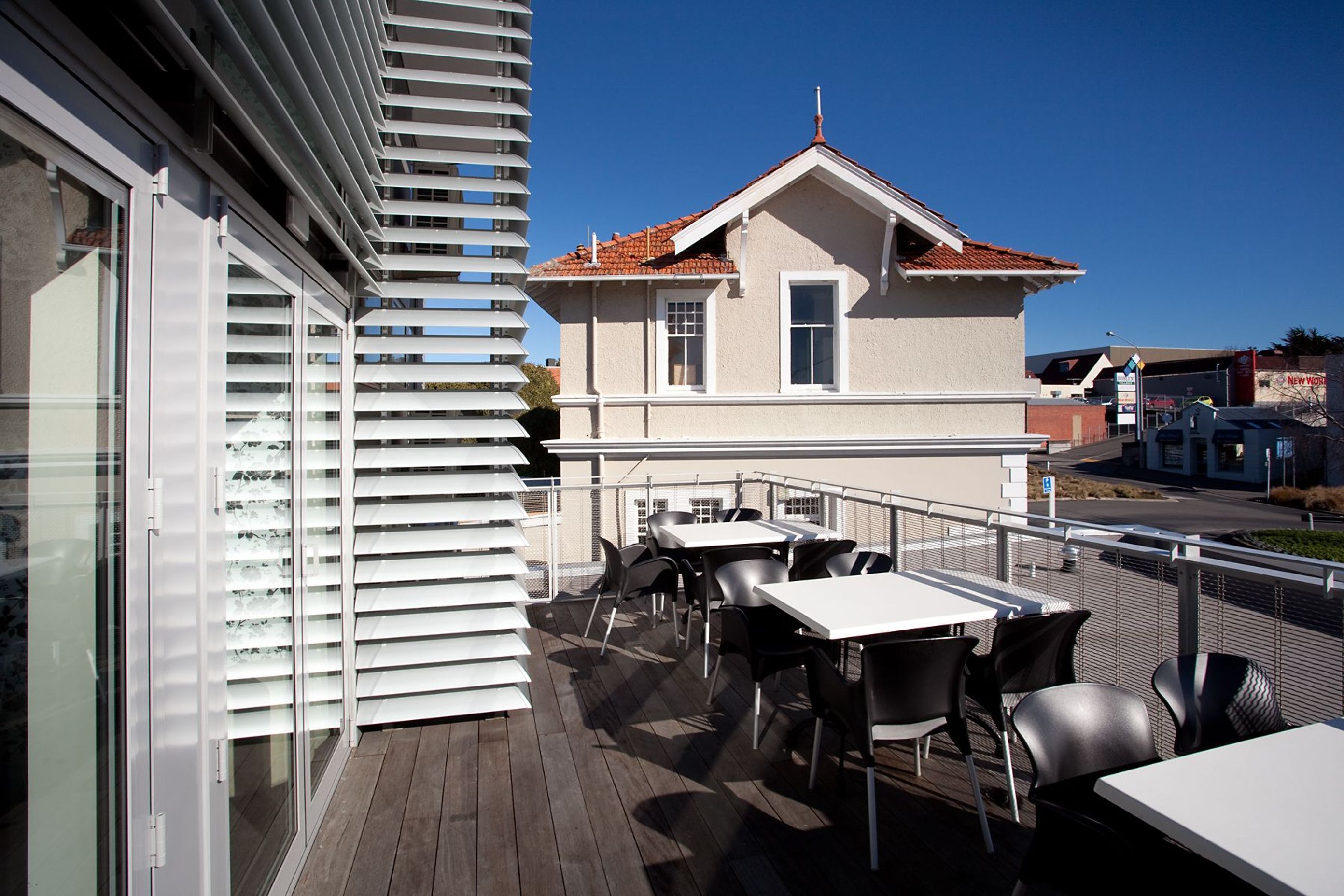 Luna Bar, Dunedin