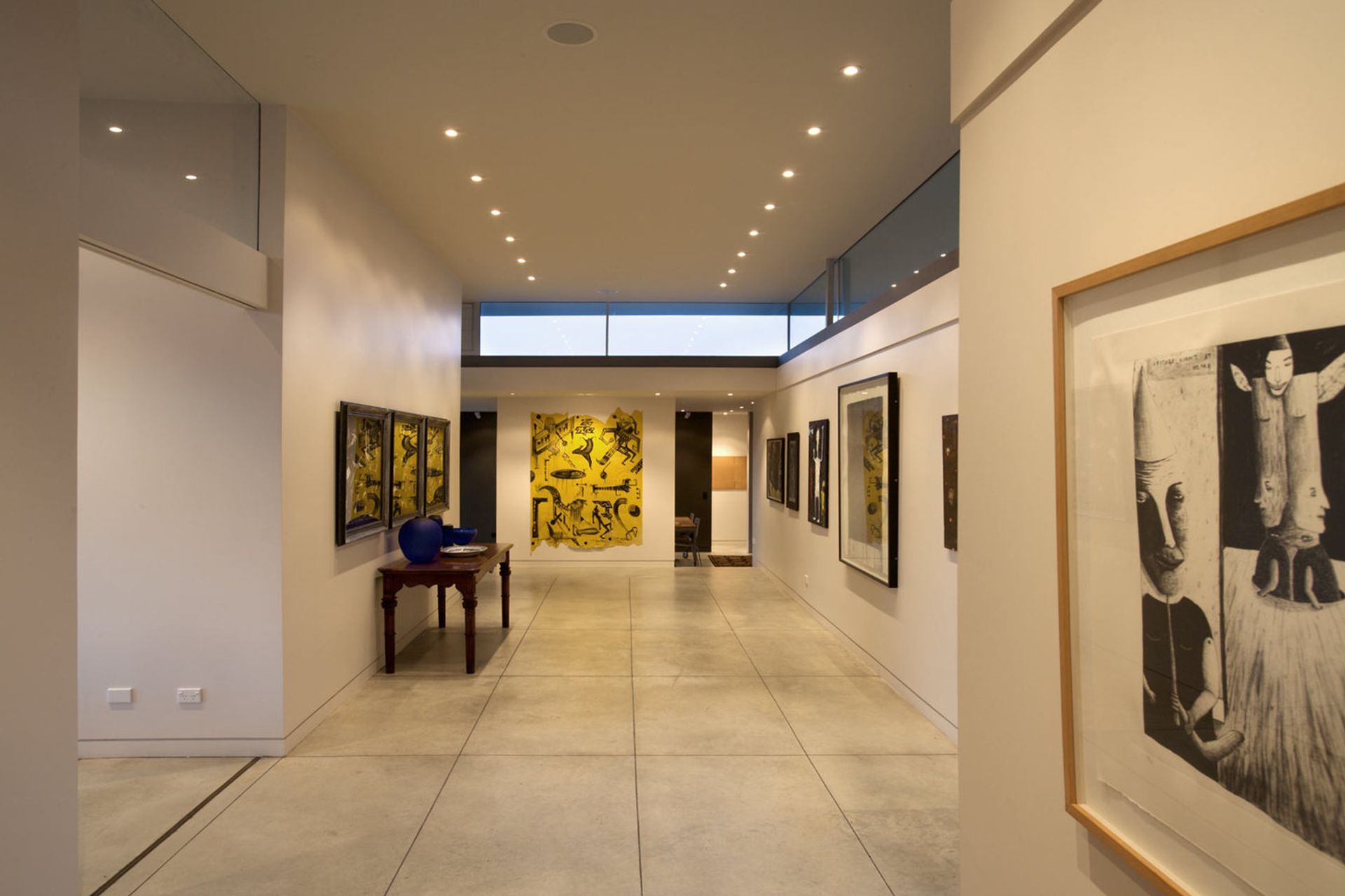 MARTINBOROUGH HOUSE 2004