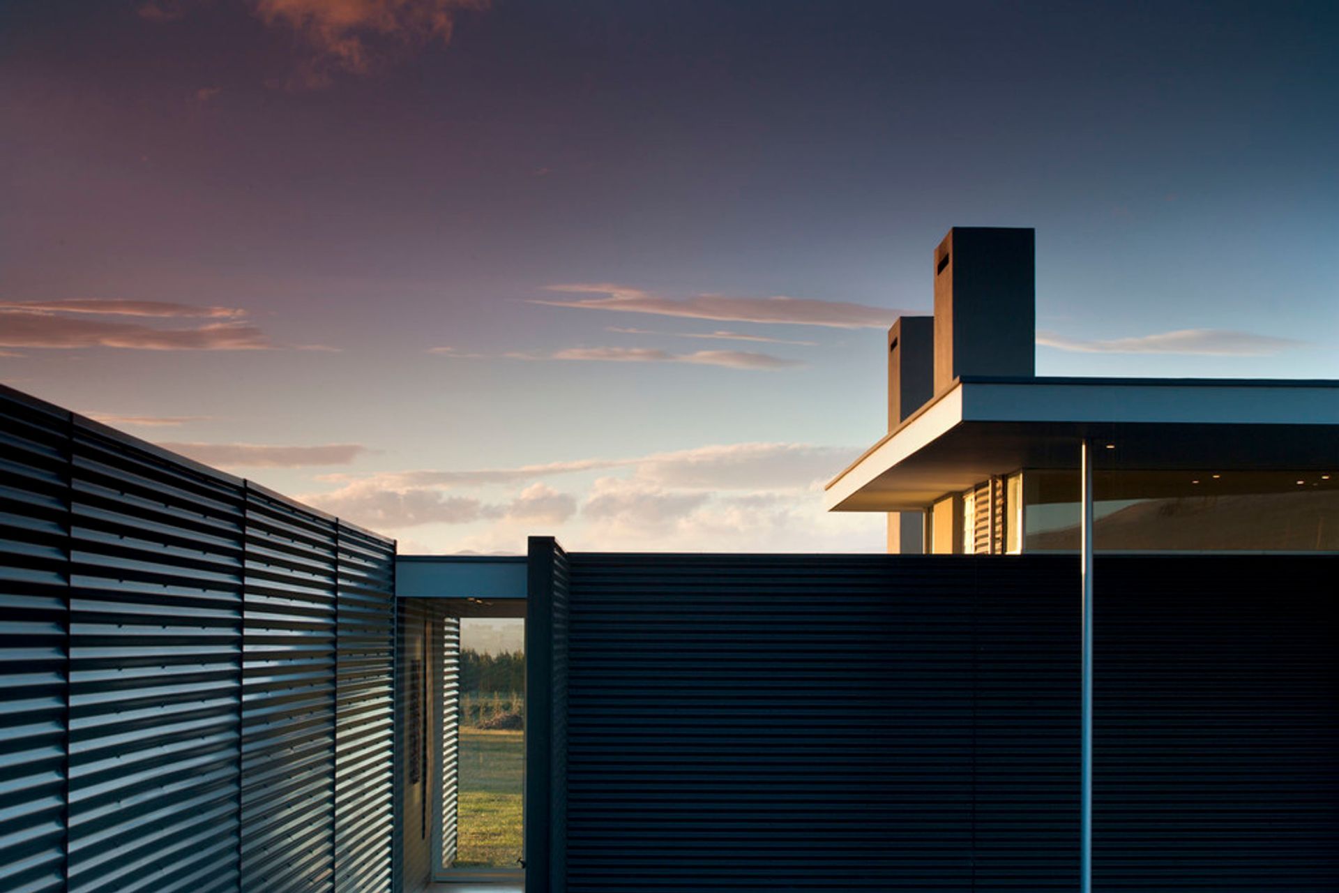 MARTINBOROUGH HOUSE 2004