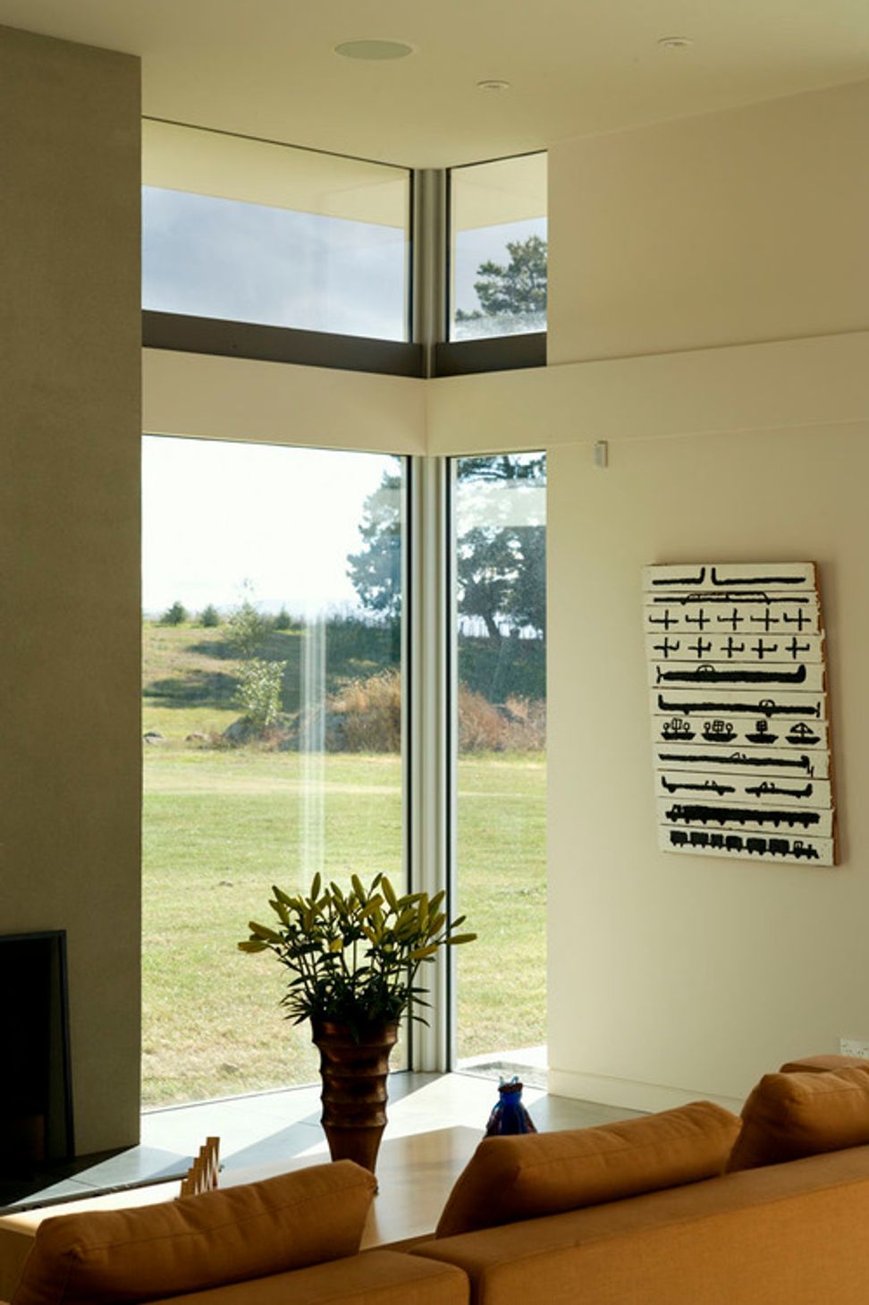 MARTINBOROUGH HOUSE 2004