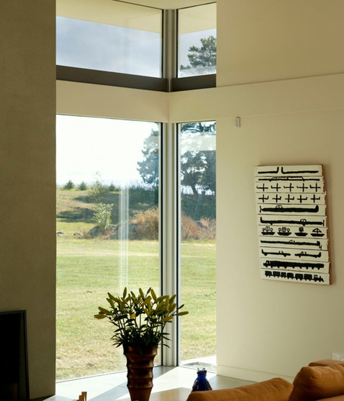 MARTINBOROUGH HOUSE 2004