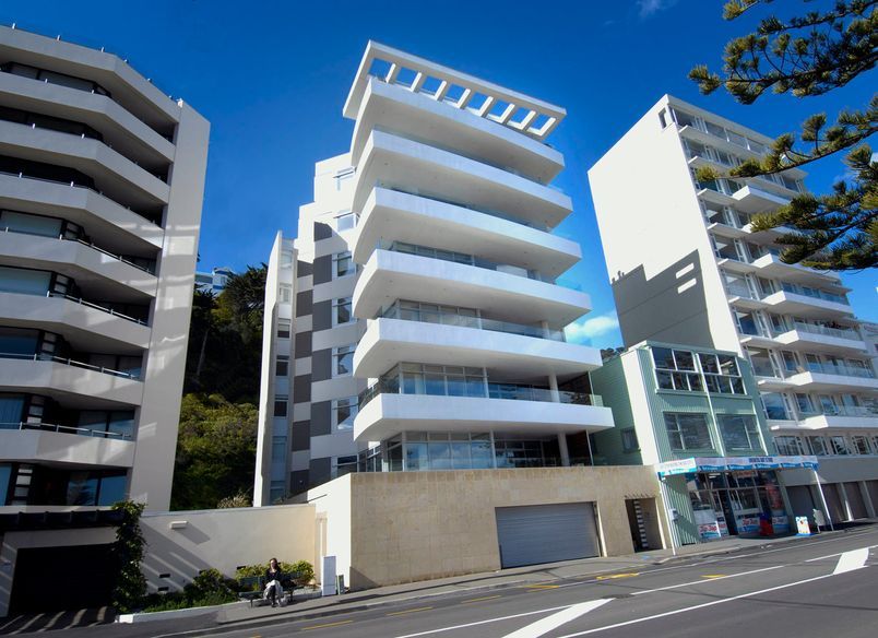 Mitika Apartments 2004