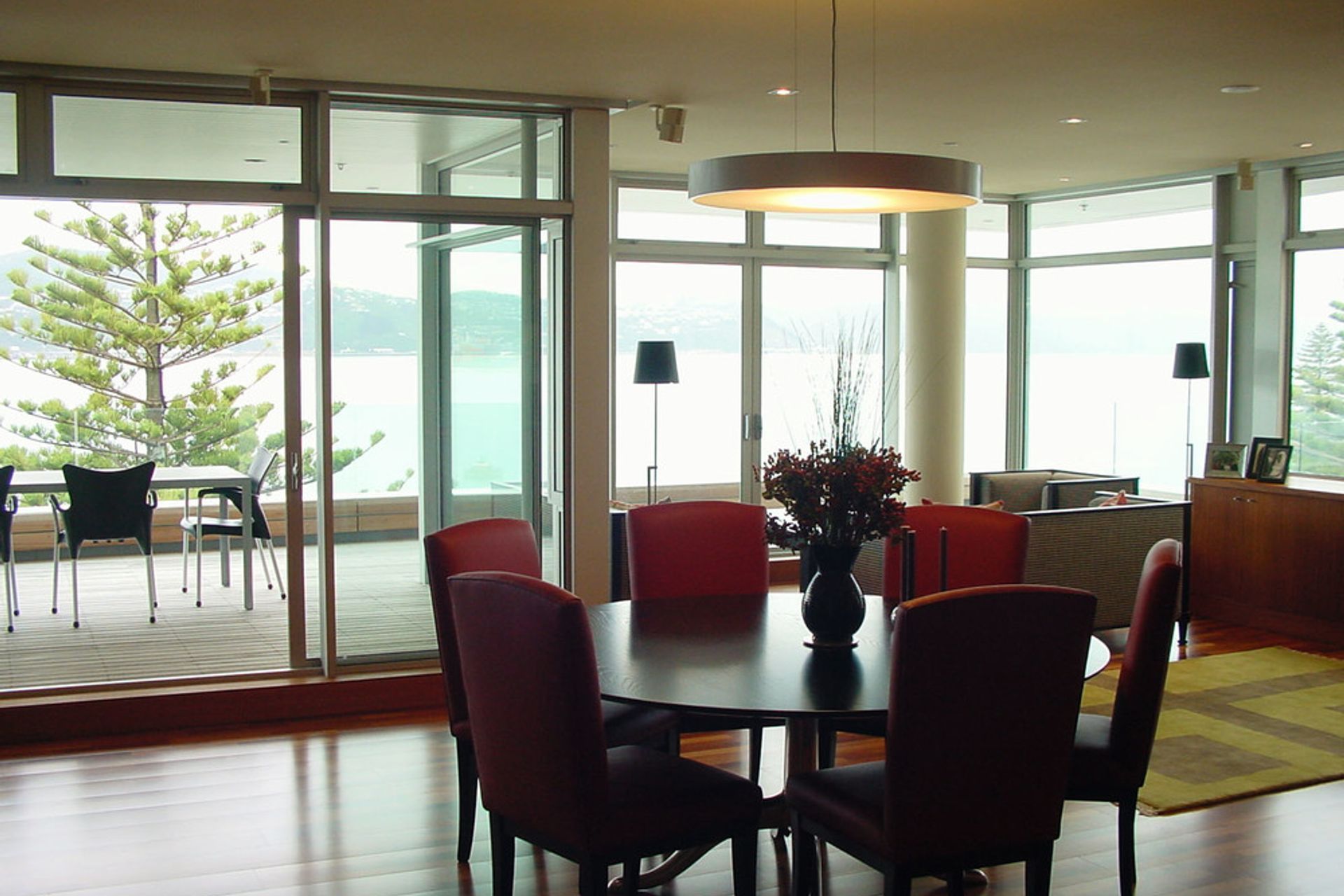 MITIKA APARTMENTS 2004