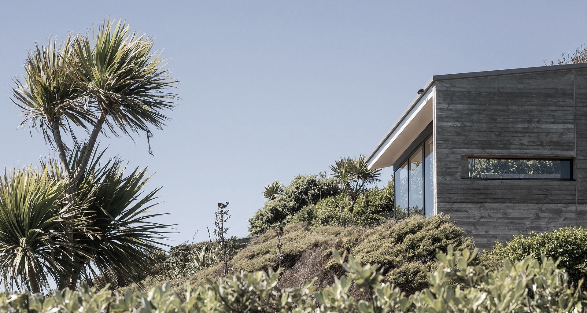 Muriwai House banner