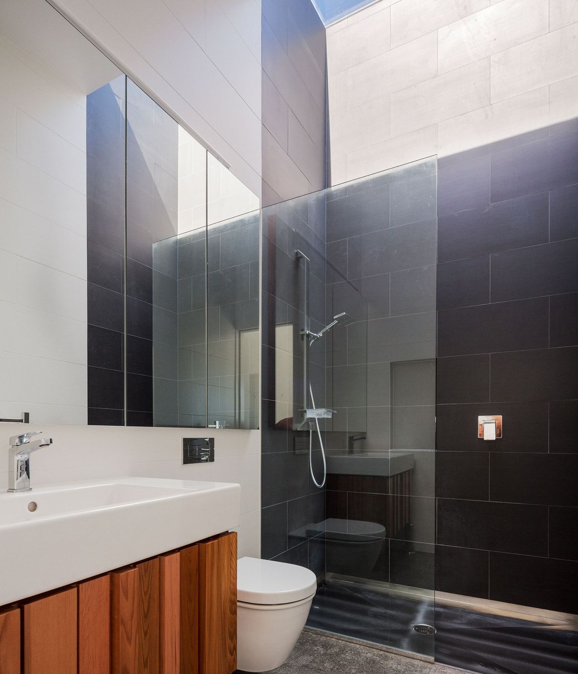Muriwai House