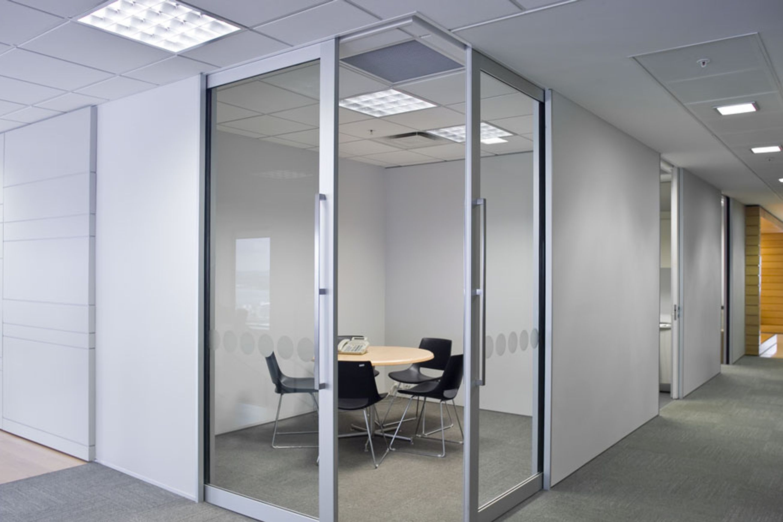 NewYorker® Aluminium Glazed Door
