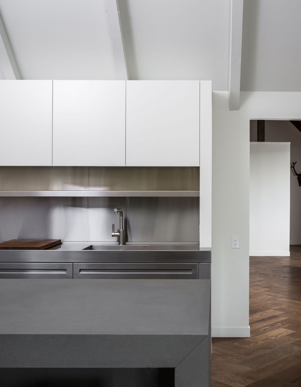 Ohiti Stainless Steel Kitchen
