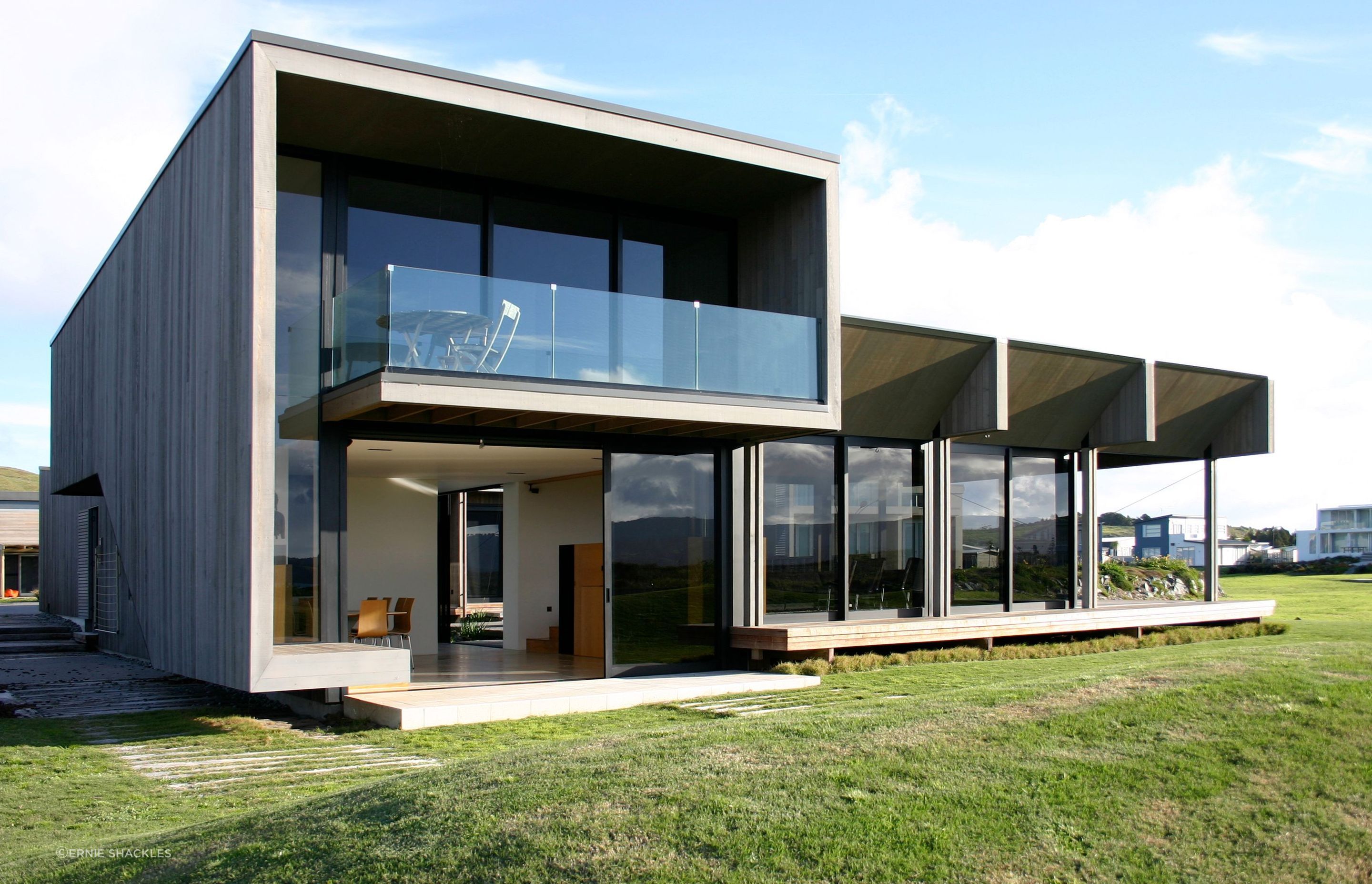 Taumata, Omaha Beach House