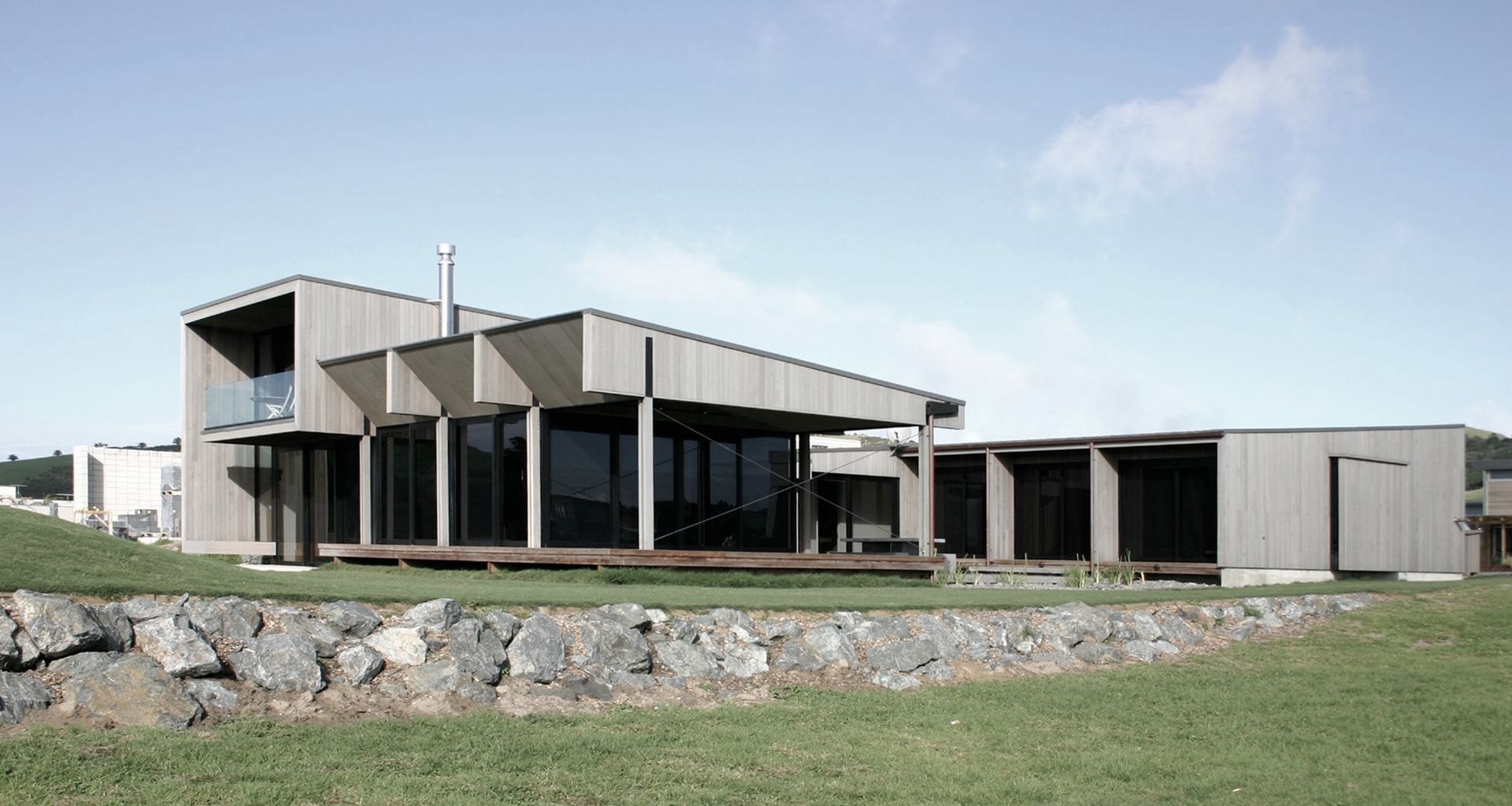 Taumata, Omaha Beach House banner