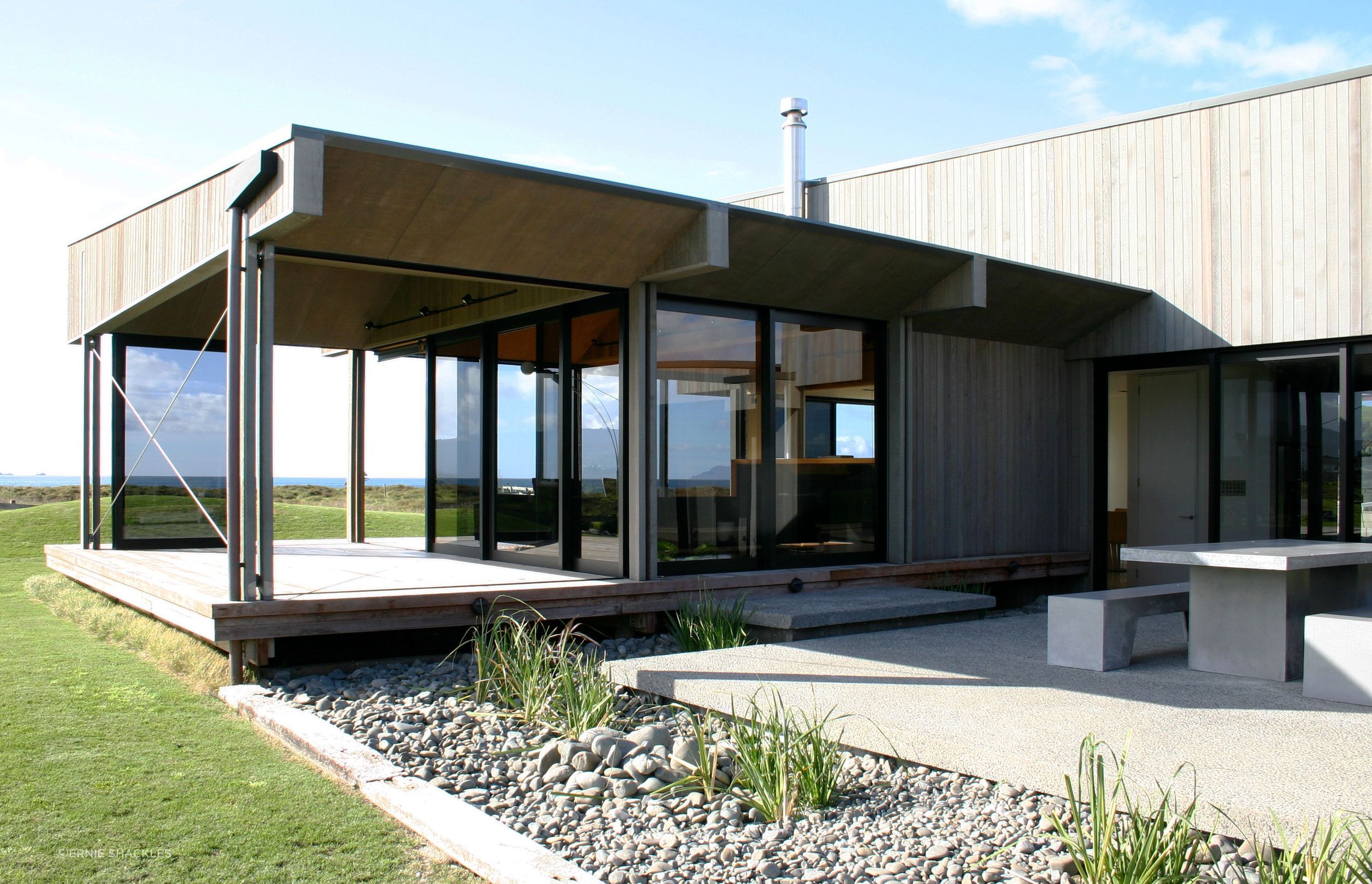 Taumata, Omaha Beach House
