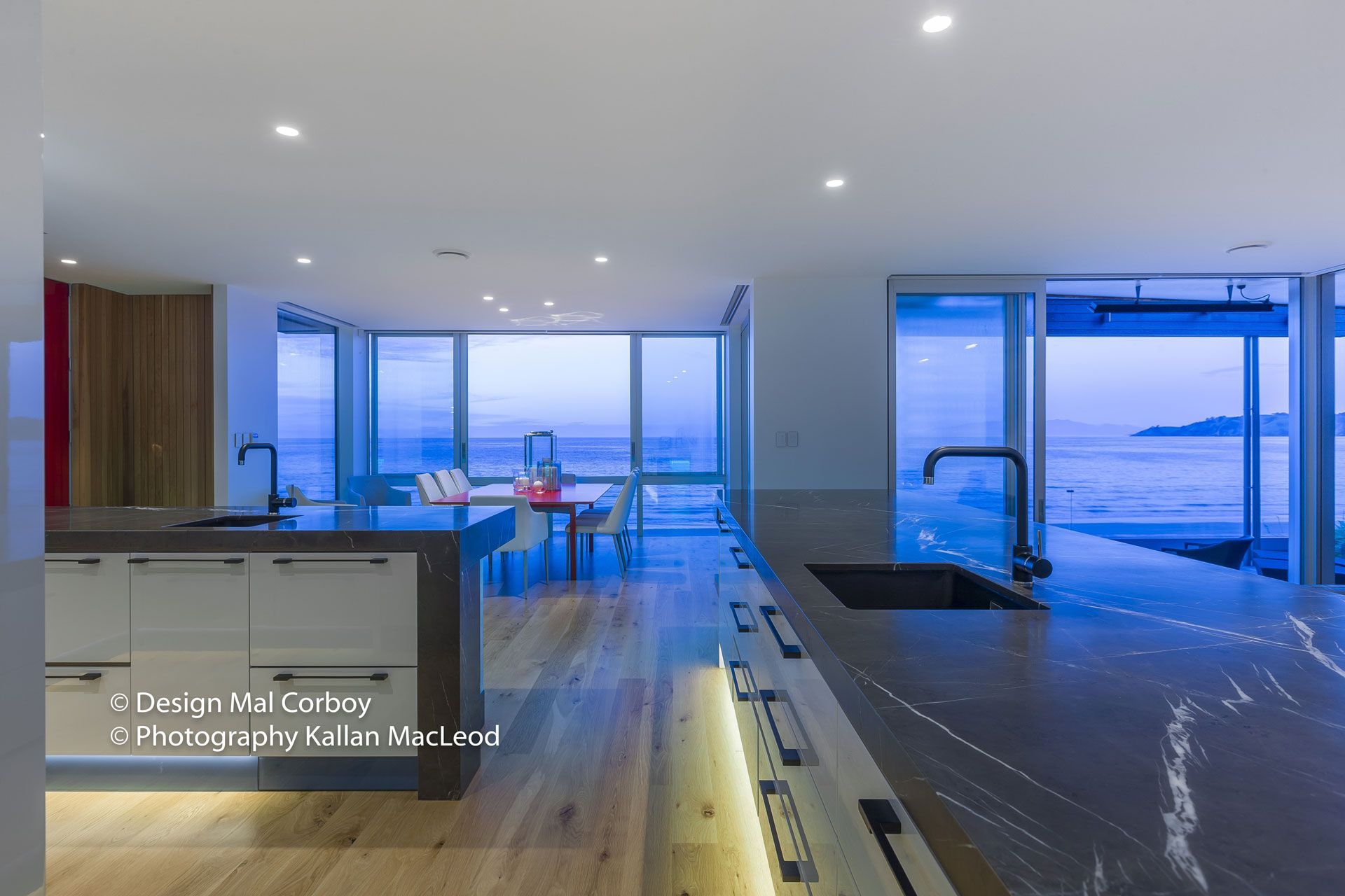 Onetangi Beach Kitchen