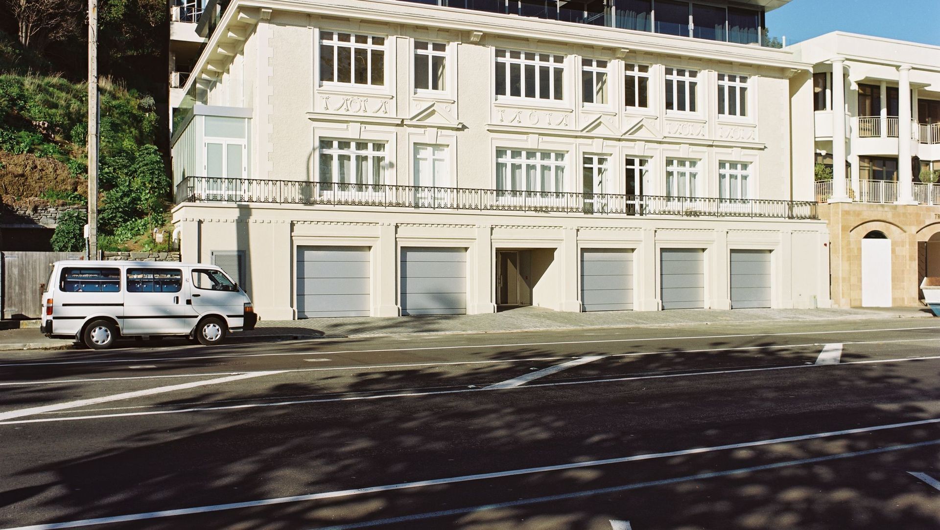 Oriental Bay Apartments banner