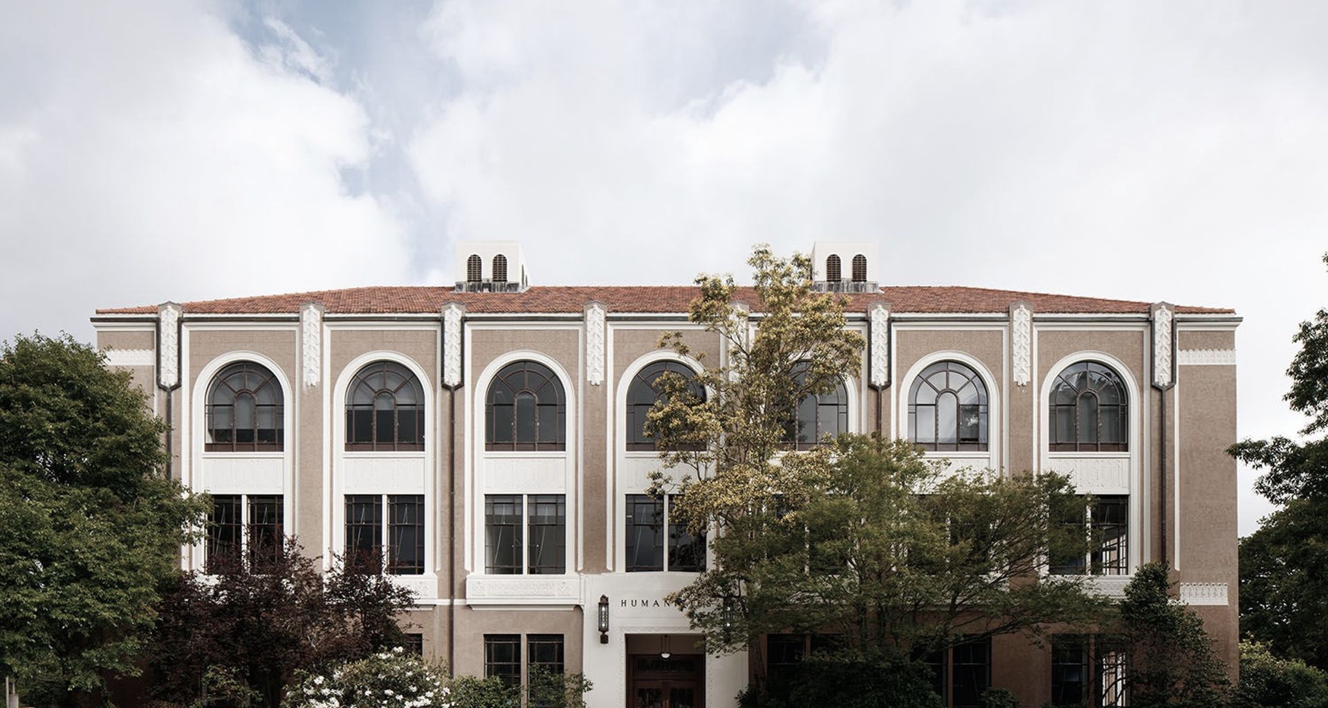 Sir Geoffrey Peren Building banner