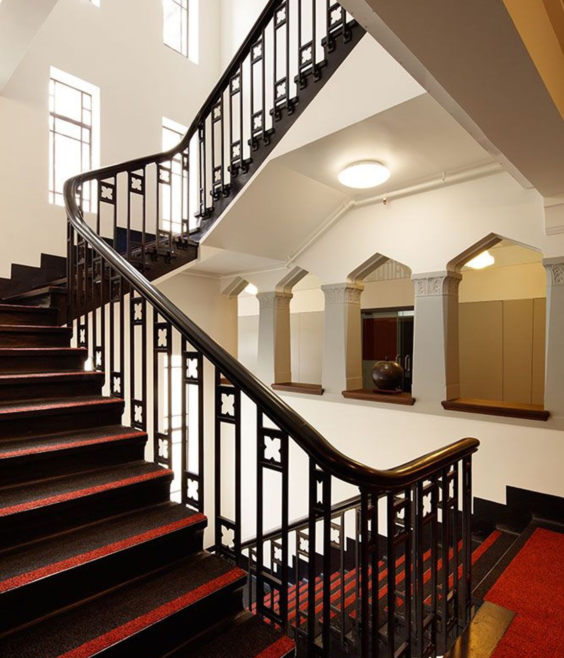Sir Geoffrey Peren Building