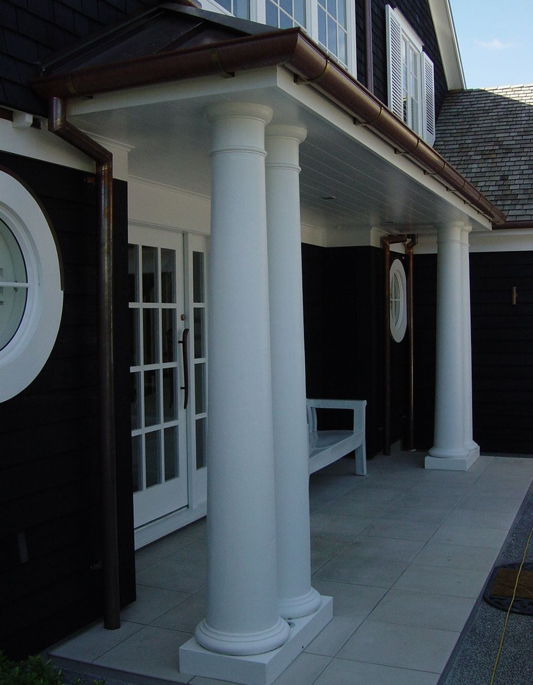 Pergola columns