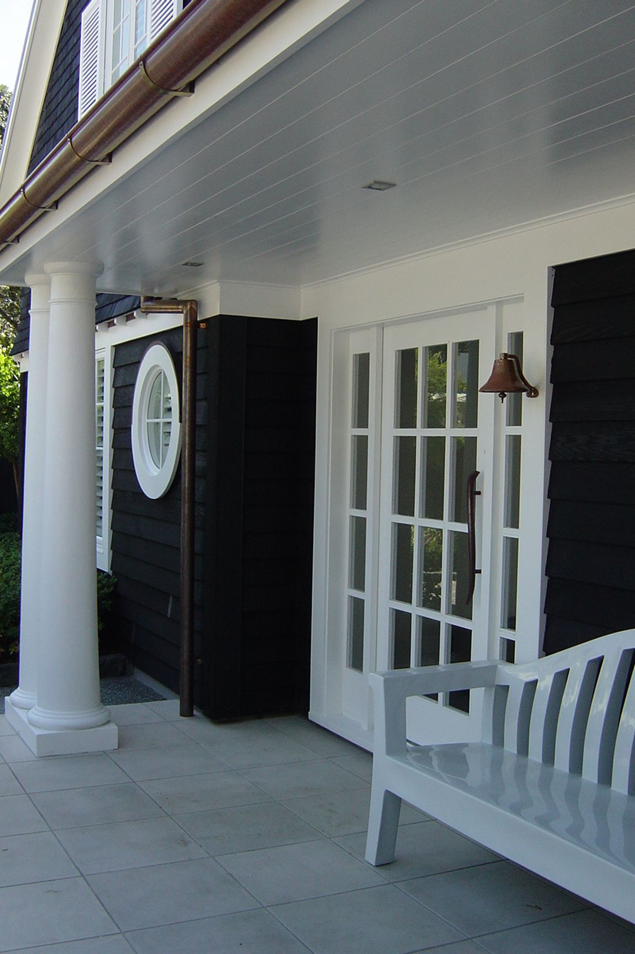 Pergola columns
