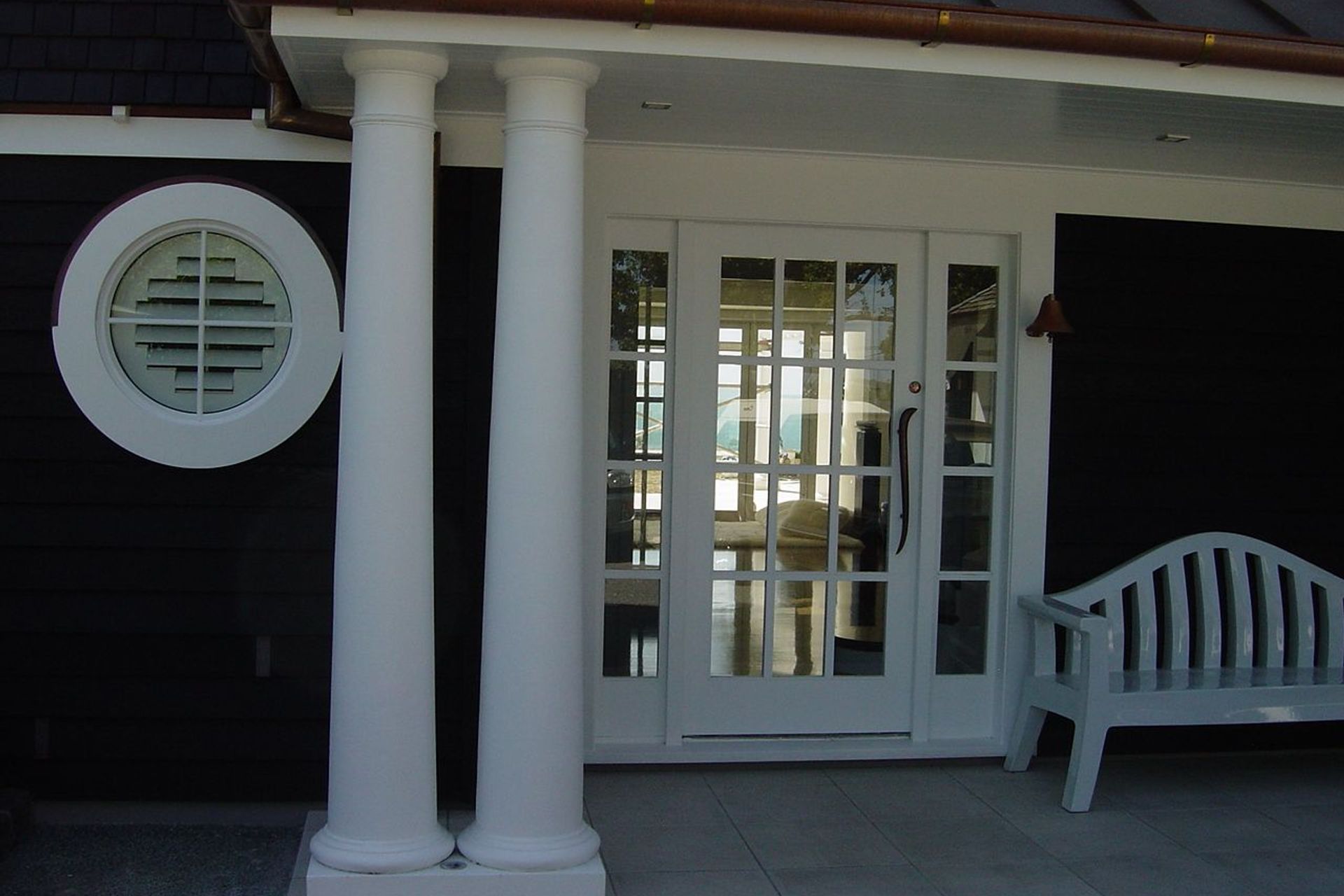 Pergola columns