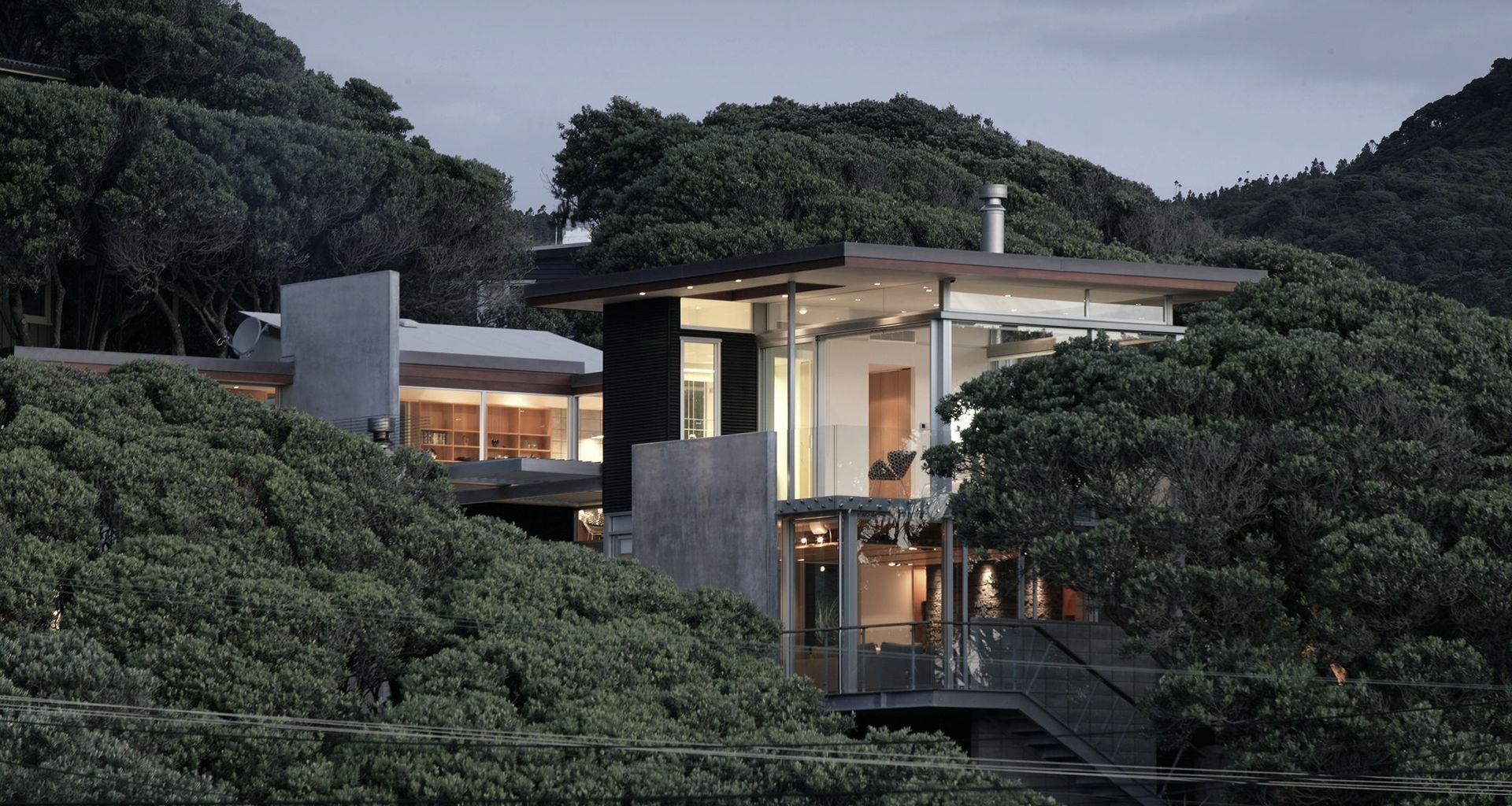 Piha House banner