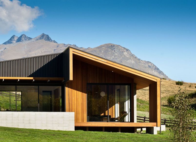 Rr House