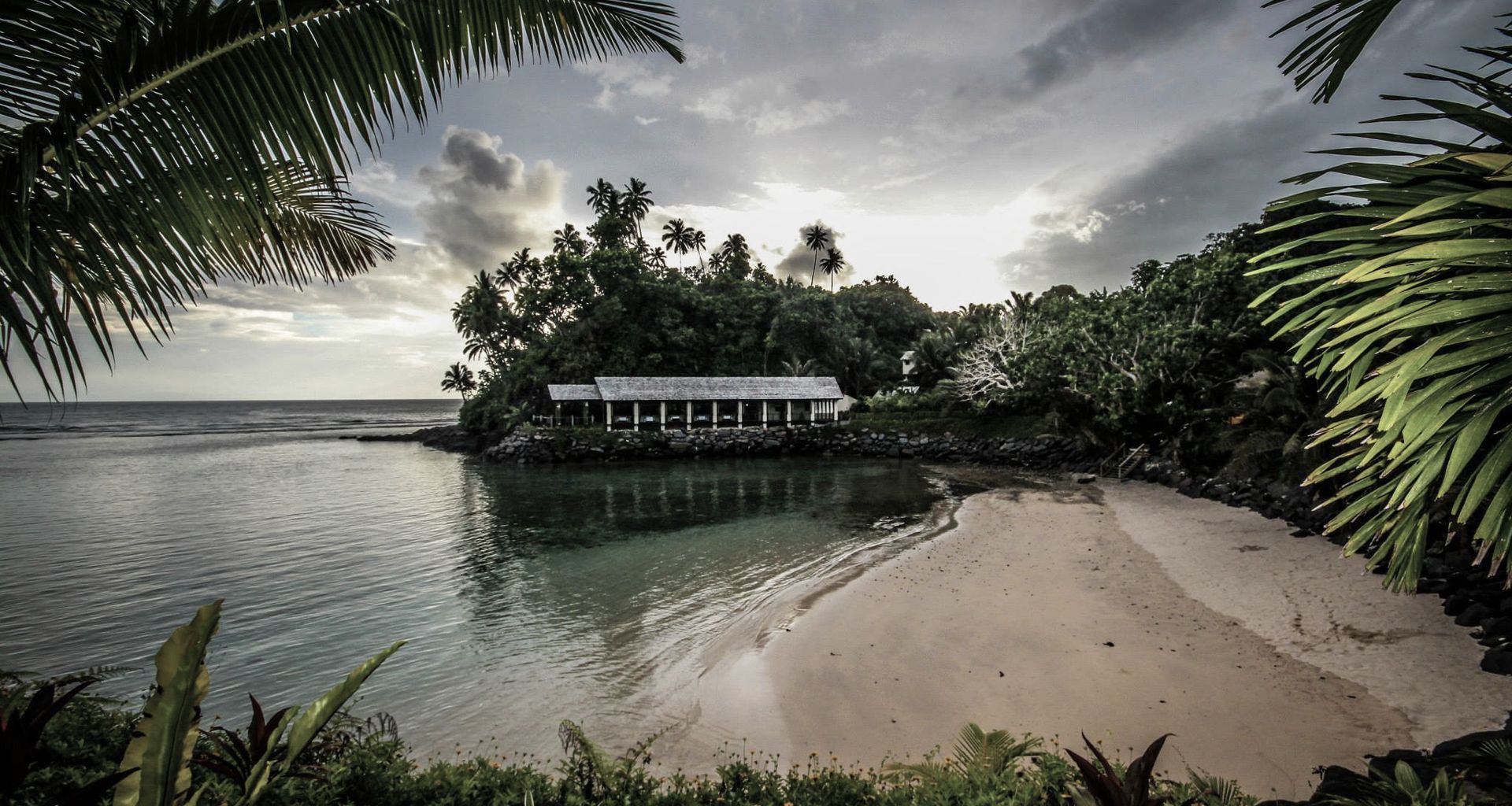 Seabreeze Resort Samoa – Aufagna – South Coast banner