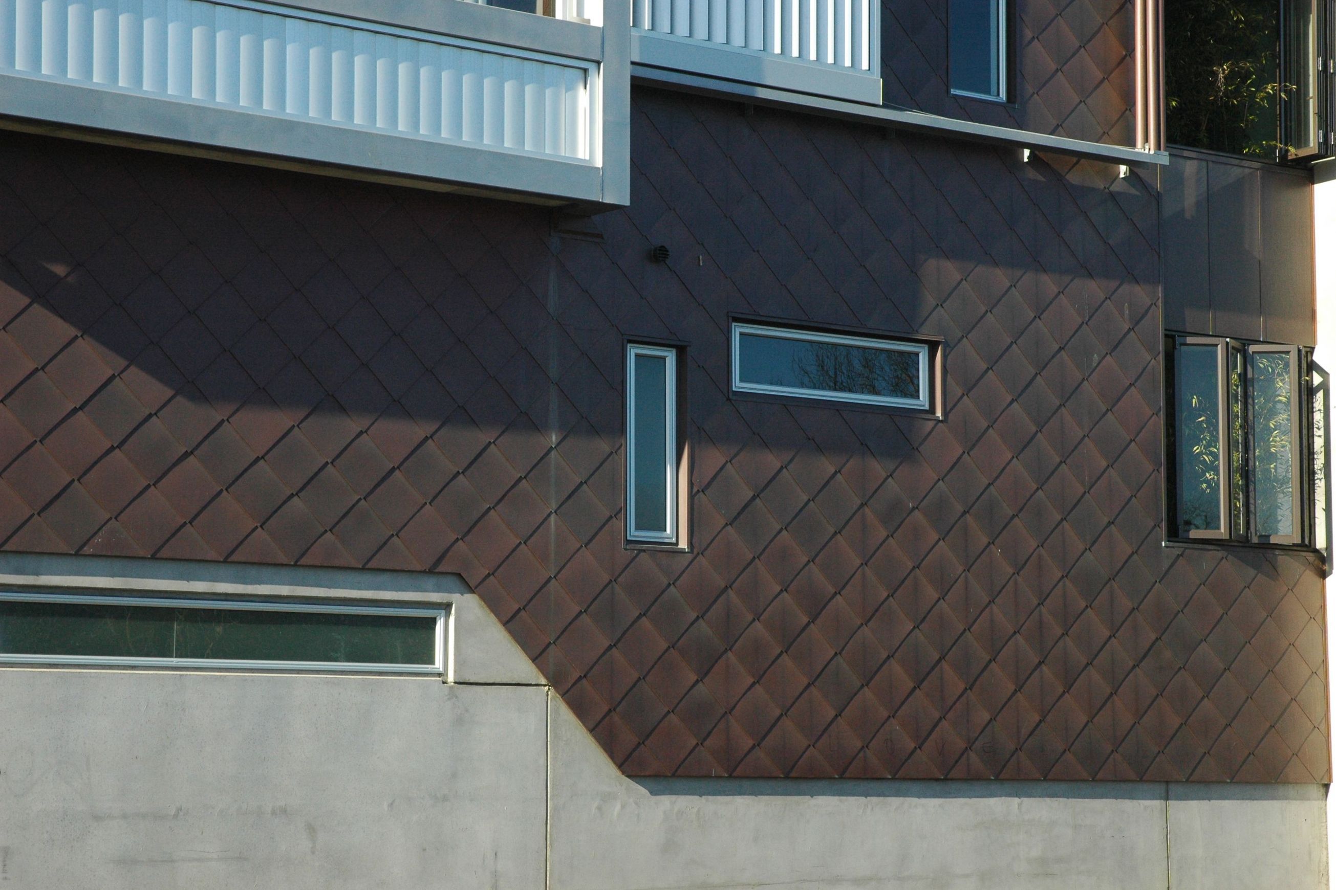 Smart Tray Custom Cladding