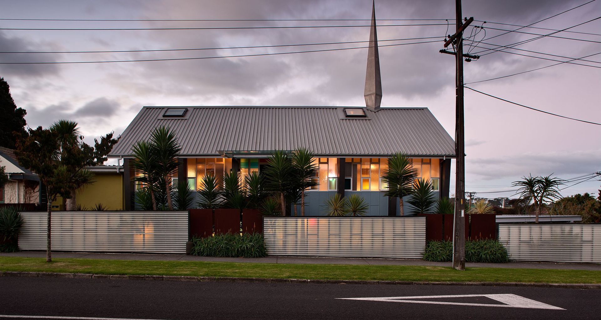 Steeple banner