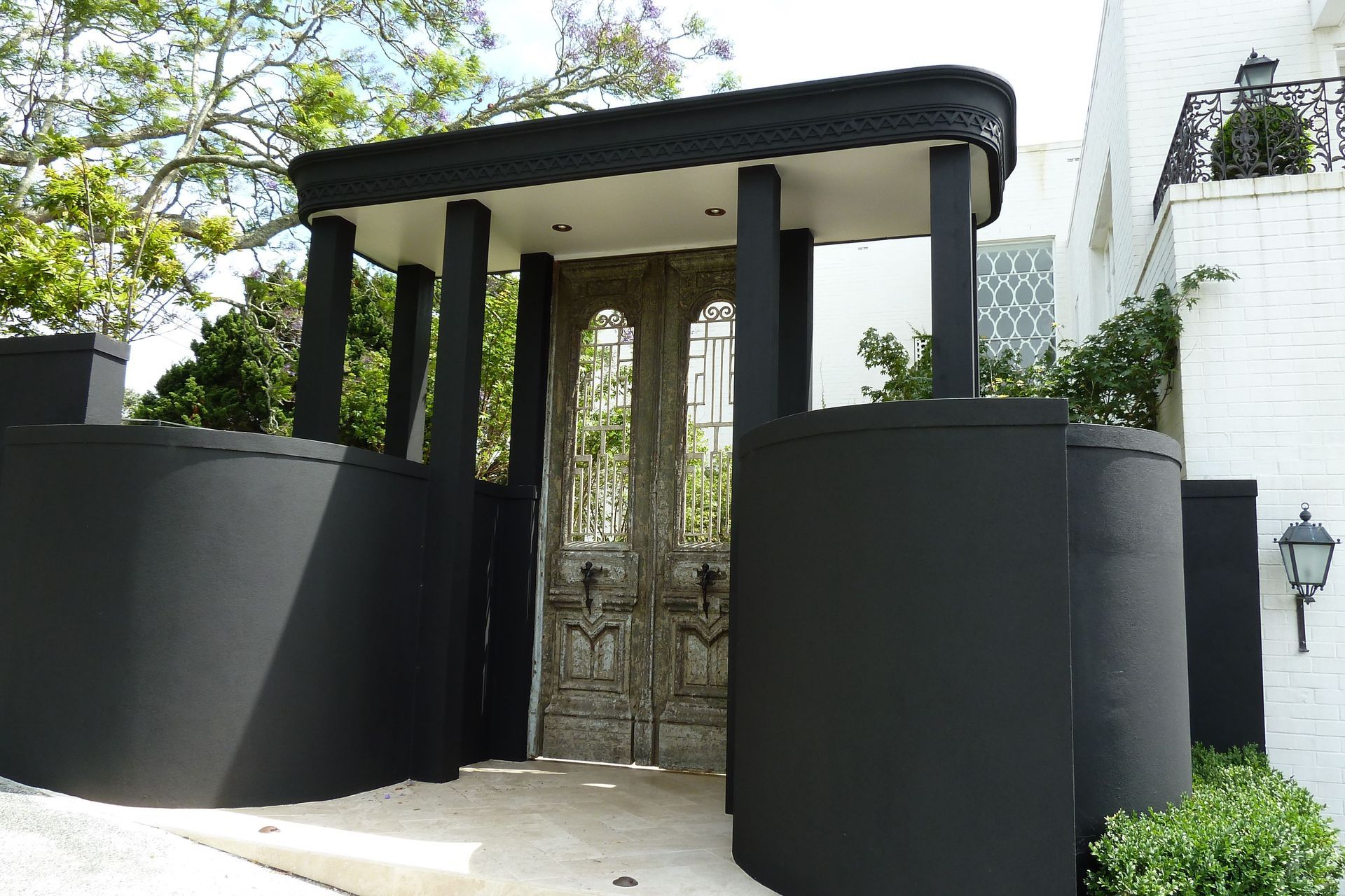 Street Entrance Auckland