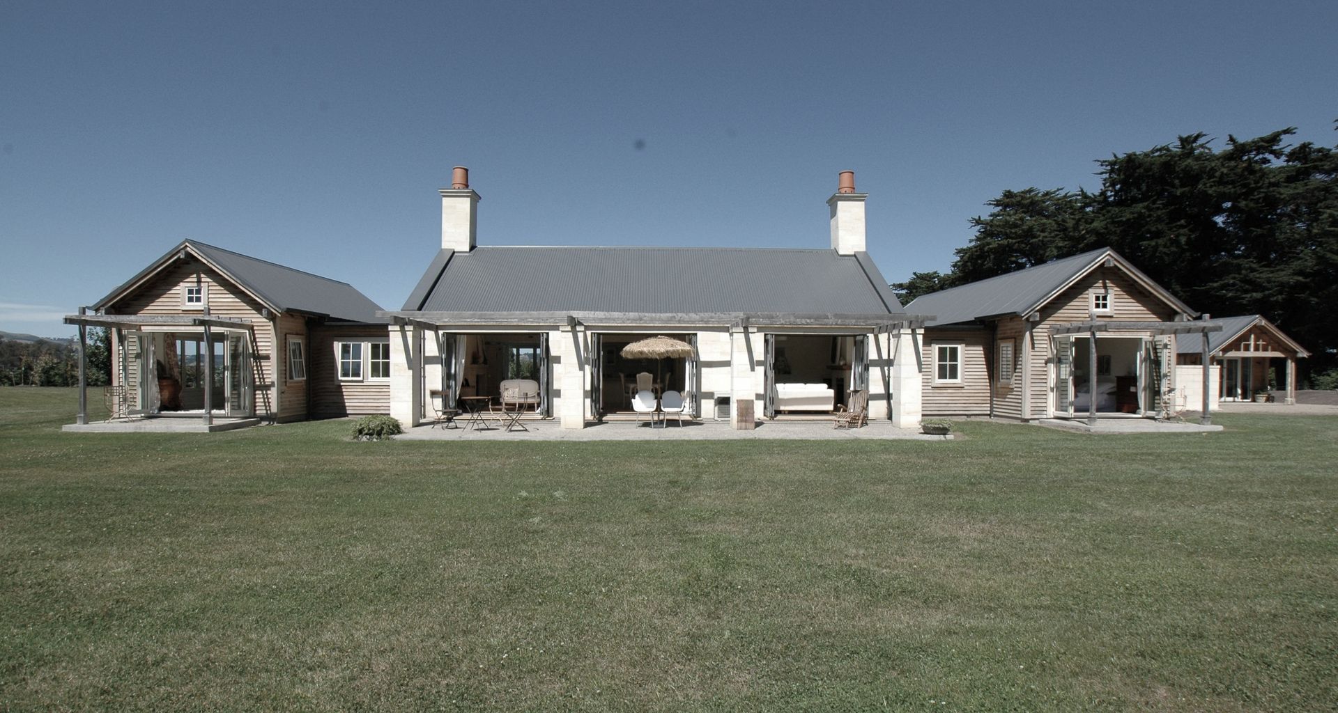 Taieri Plains House banner