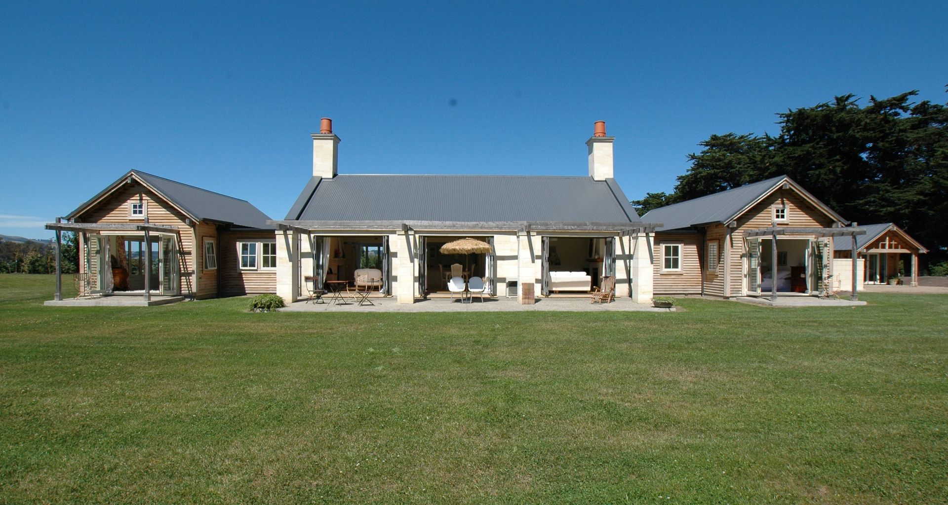 Taieri Plains House banner