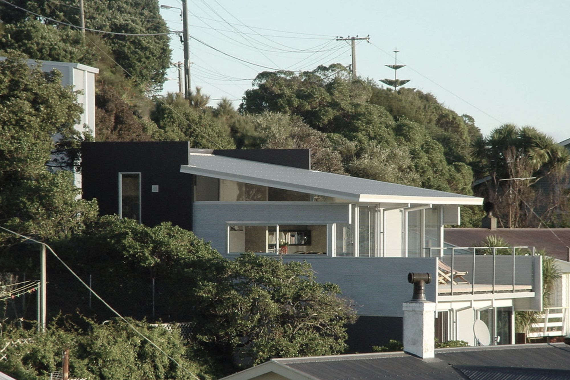 TOWNSEND HOUSE 2001