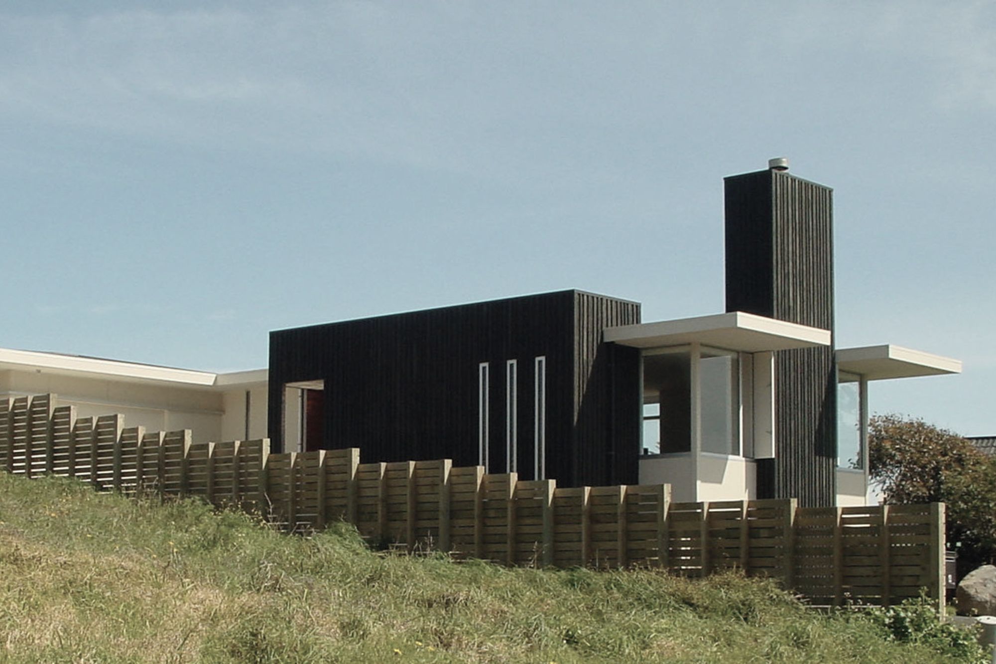 WAIKANAE HOUSE 2004