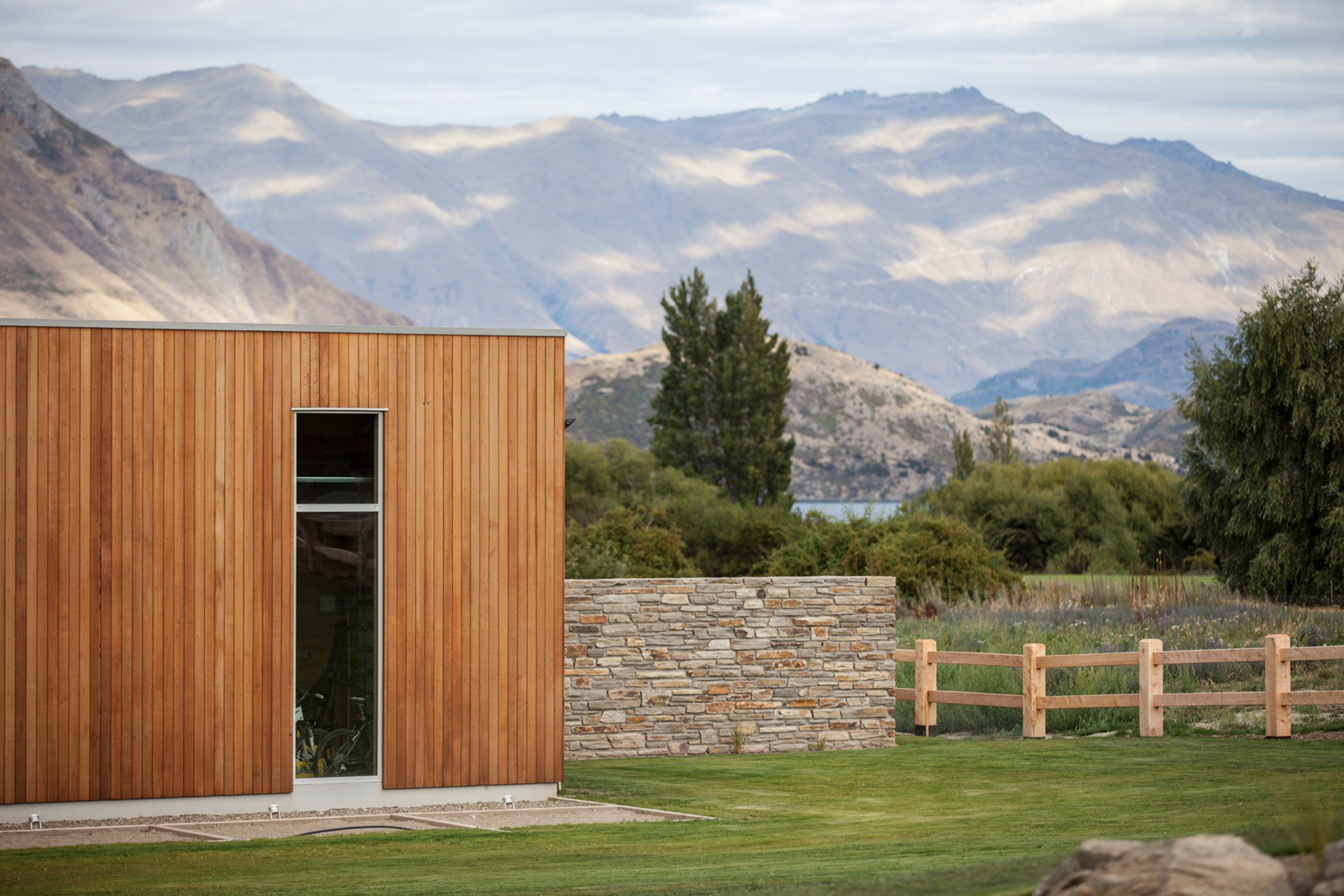  Wanaka Residence