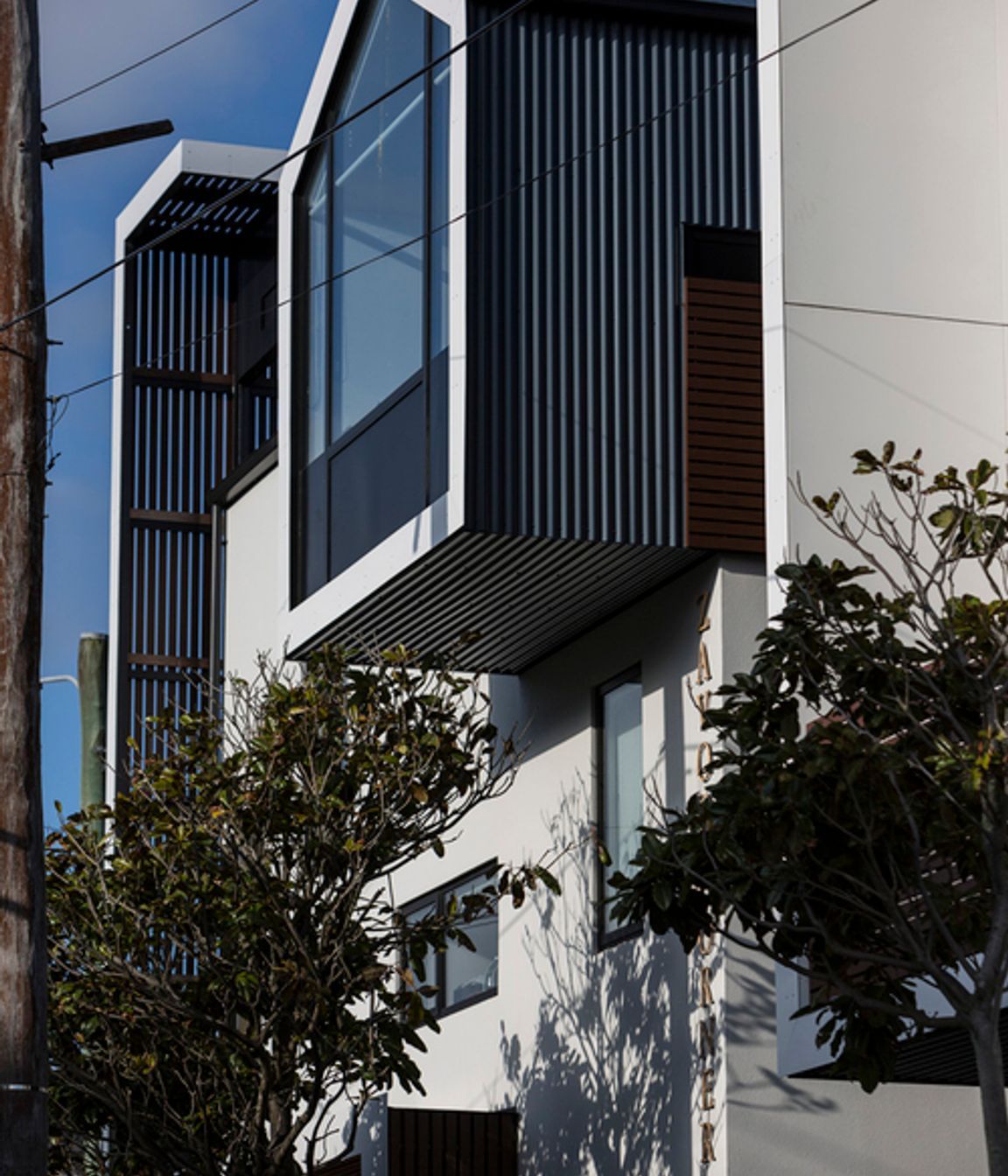 ZAVOS CORNER APARTMENTS 2015