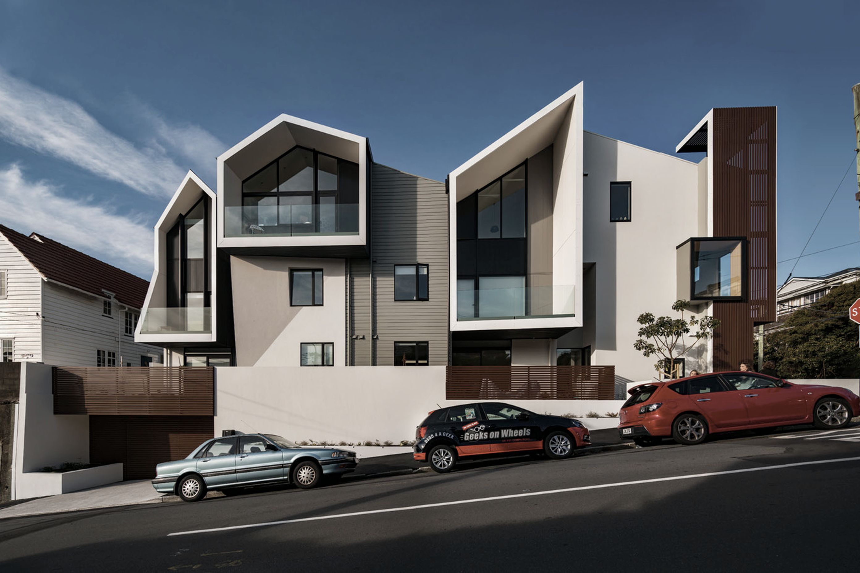 ZAVOS CORNER APARTMENTS 2015