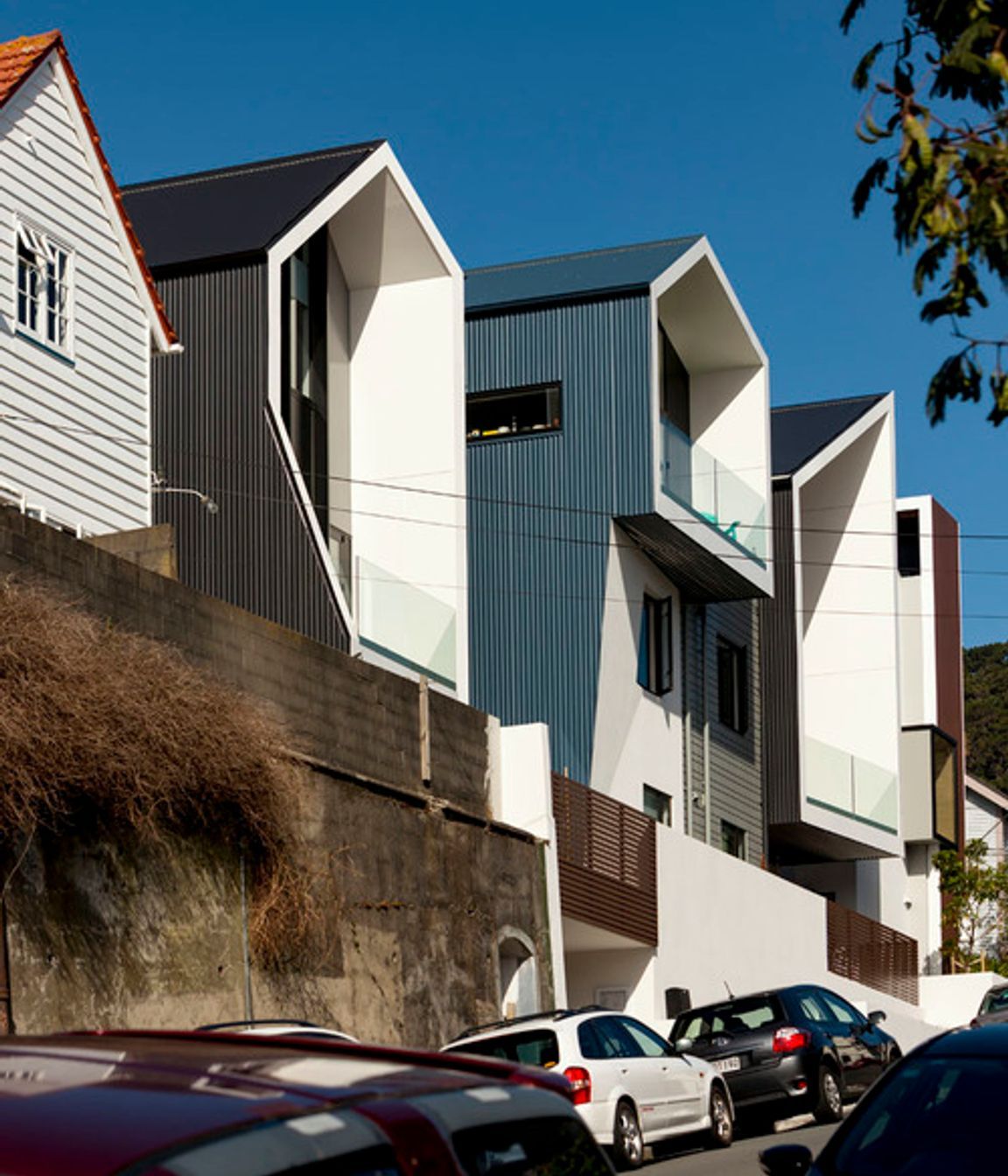 ZAVOS CORNER APARTMENTS 2015