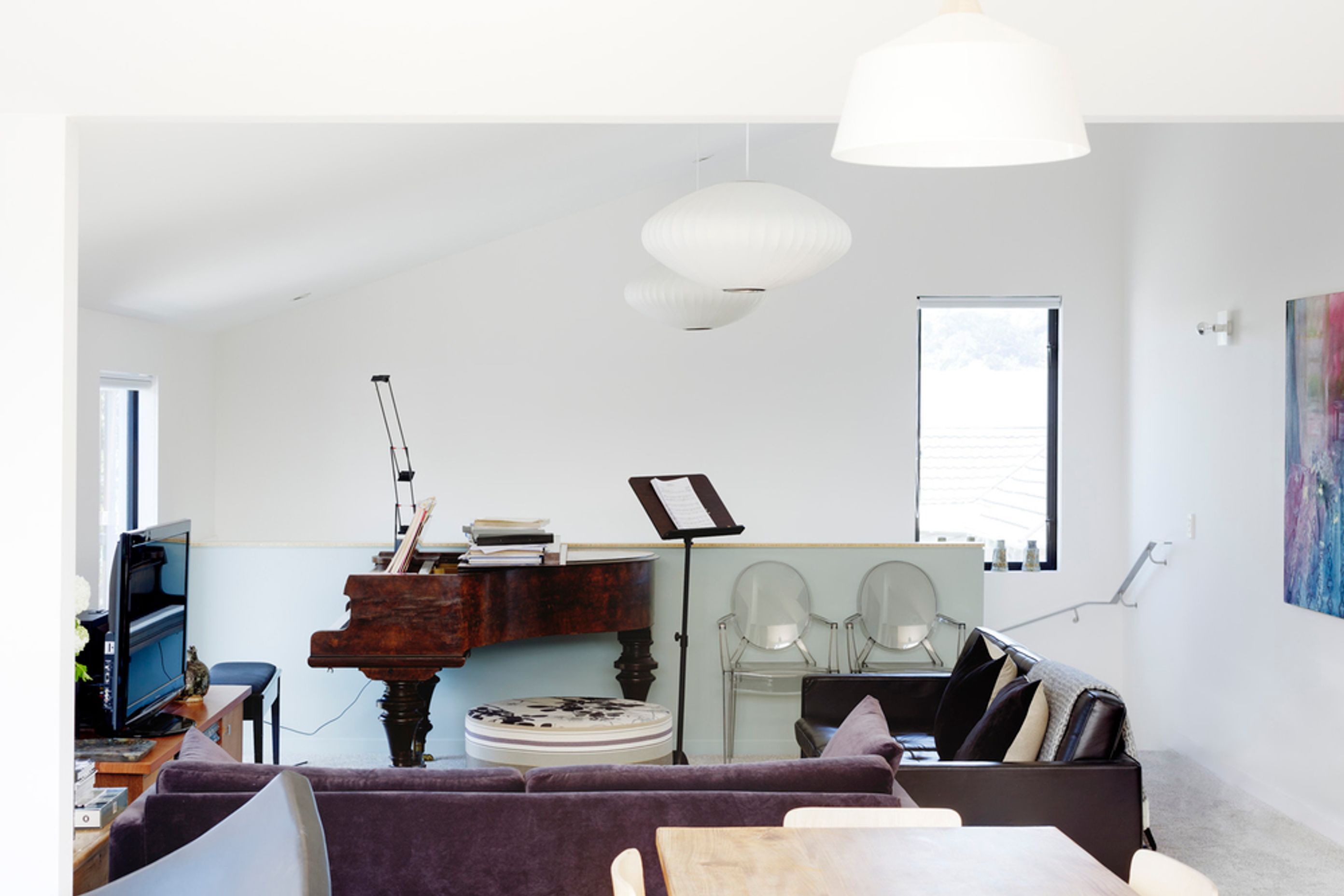 ZAVOS CORNER APARTMENTS 2015