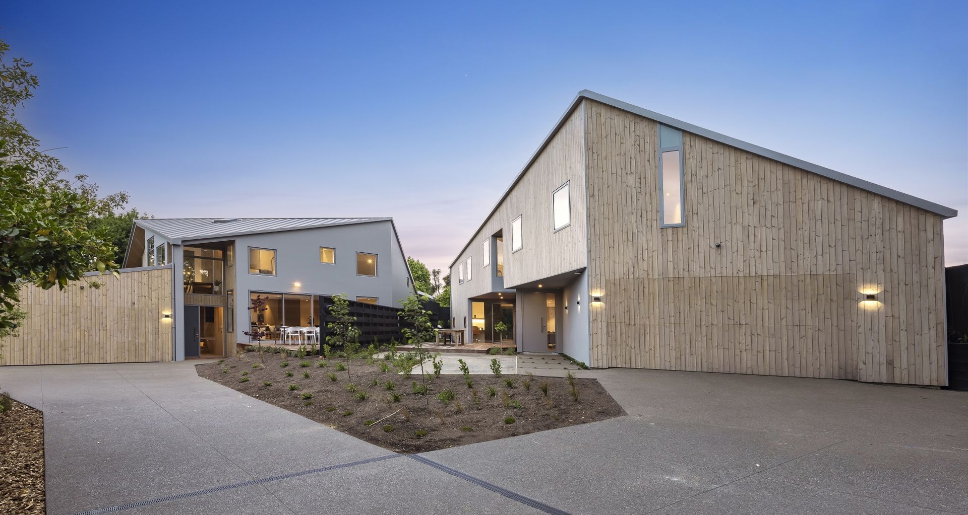 The Strowan Townhouses required a creative architectural vision and a deep understanding of the site’s unique constraints and potential.
