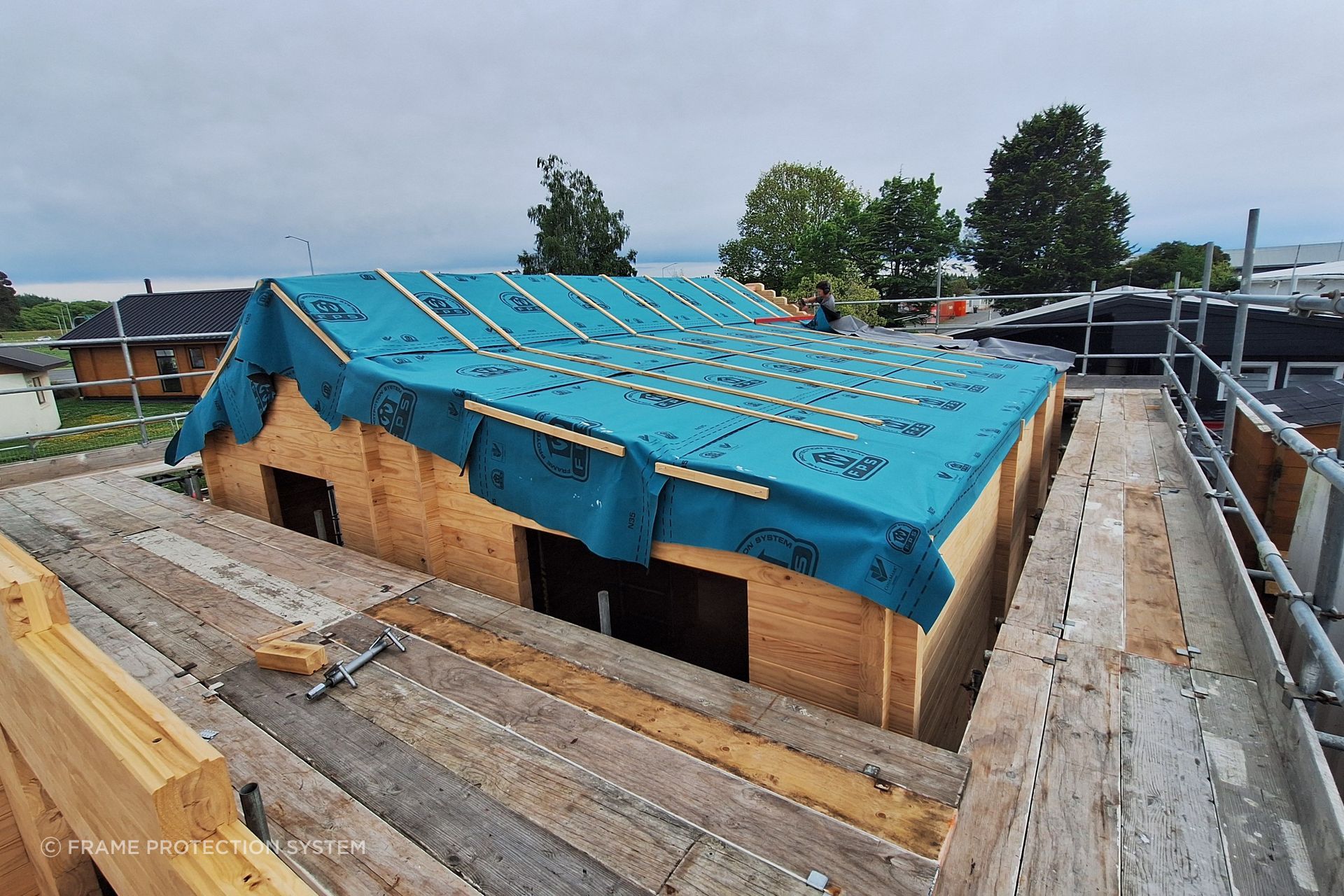 FPS N35 paper protects this Fraemohs Homes solid timber house currently under construction.