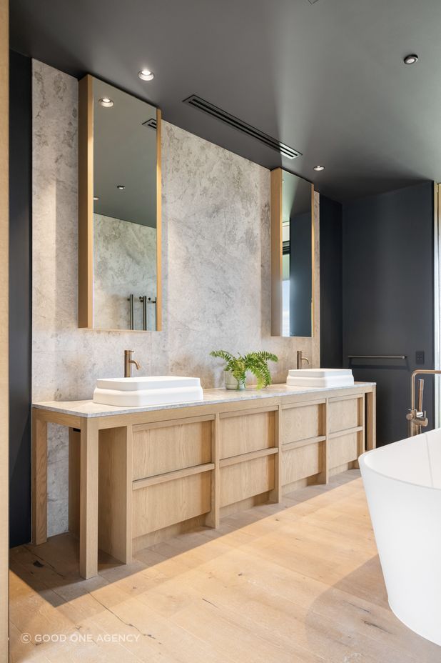 Materials selected work in with the surrounding lansdcape