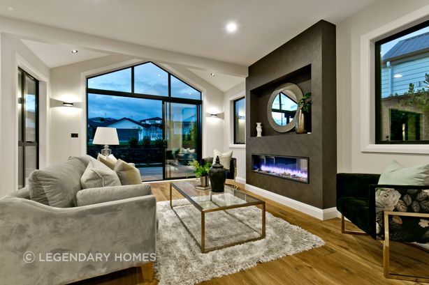 2812-Syd-Grant-CresHelipx2019.jpg