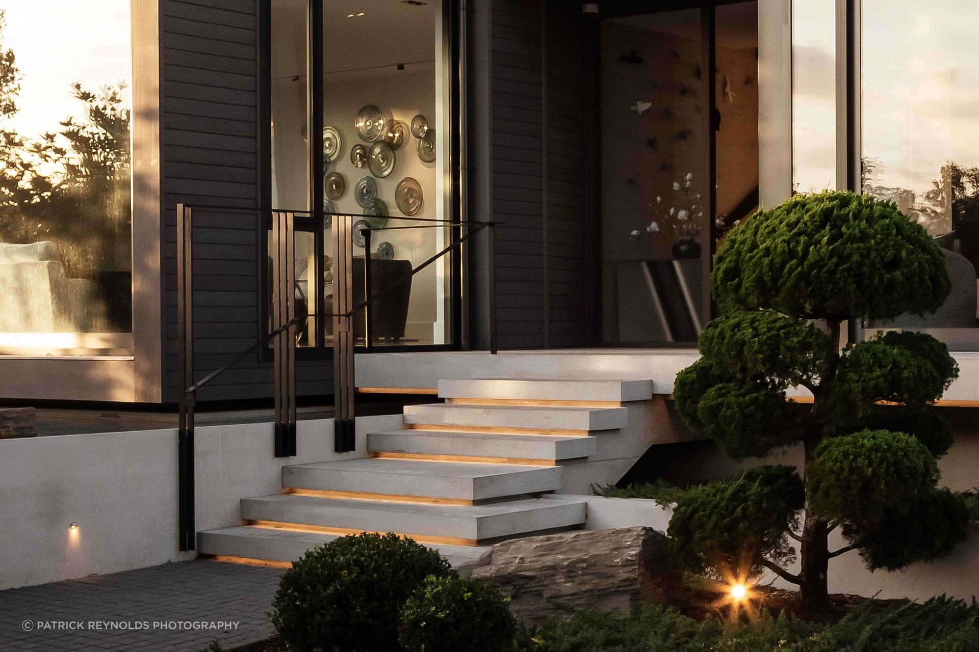 66a6a812a098d57f7e2d413566a18573a68948265c14c203Exterior20Stairs20Close20up20resized.jpeg