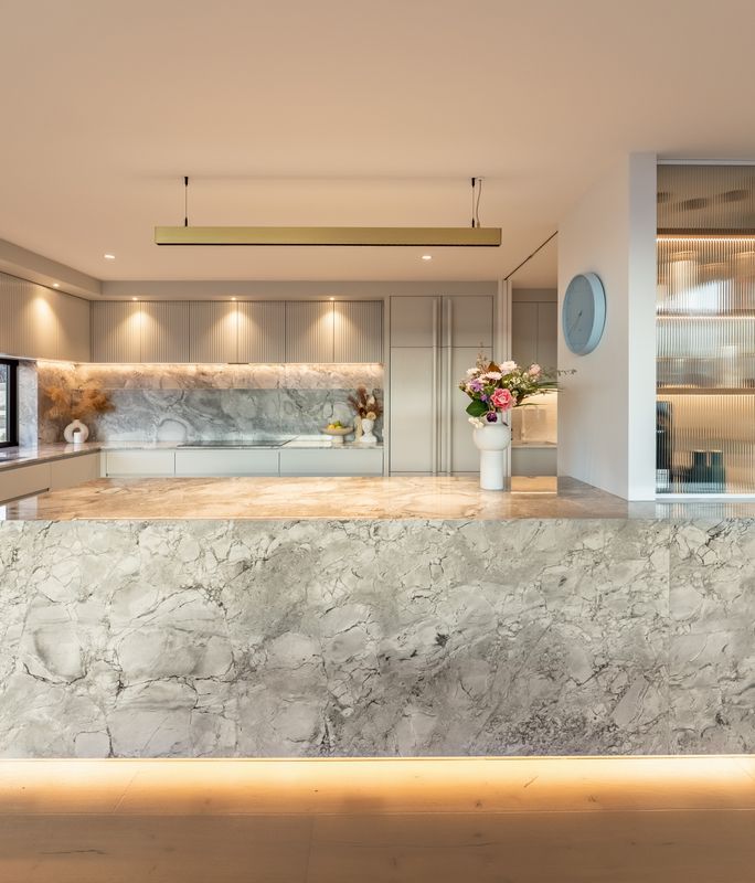 An elevating renovation embraces the scenic beauty of Wanaka