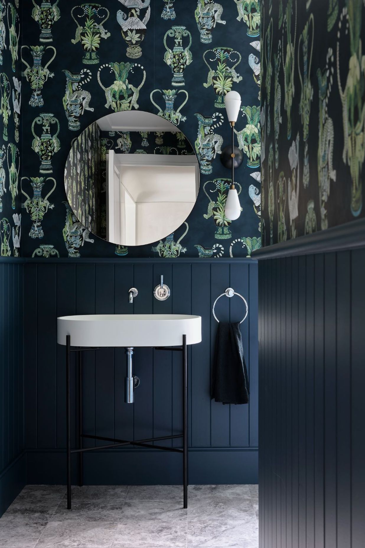 Spotted Gum House by Alexander & Co. | Photography by Anson Smart