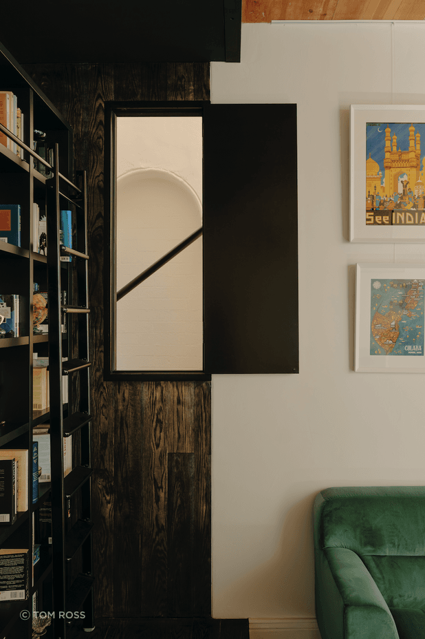 The project becomes an exploration of bridging the old world and the modern day, effortlessly morphing the existing Victorian site with a contemporary intervention.