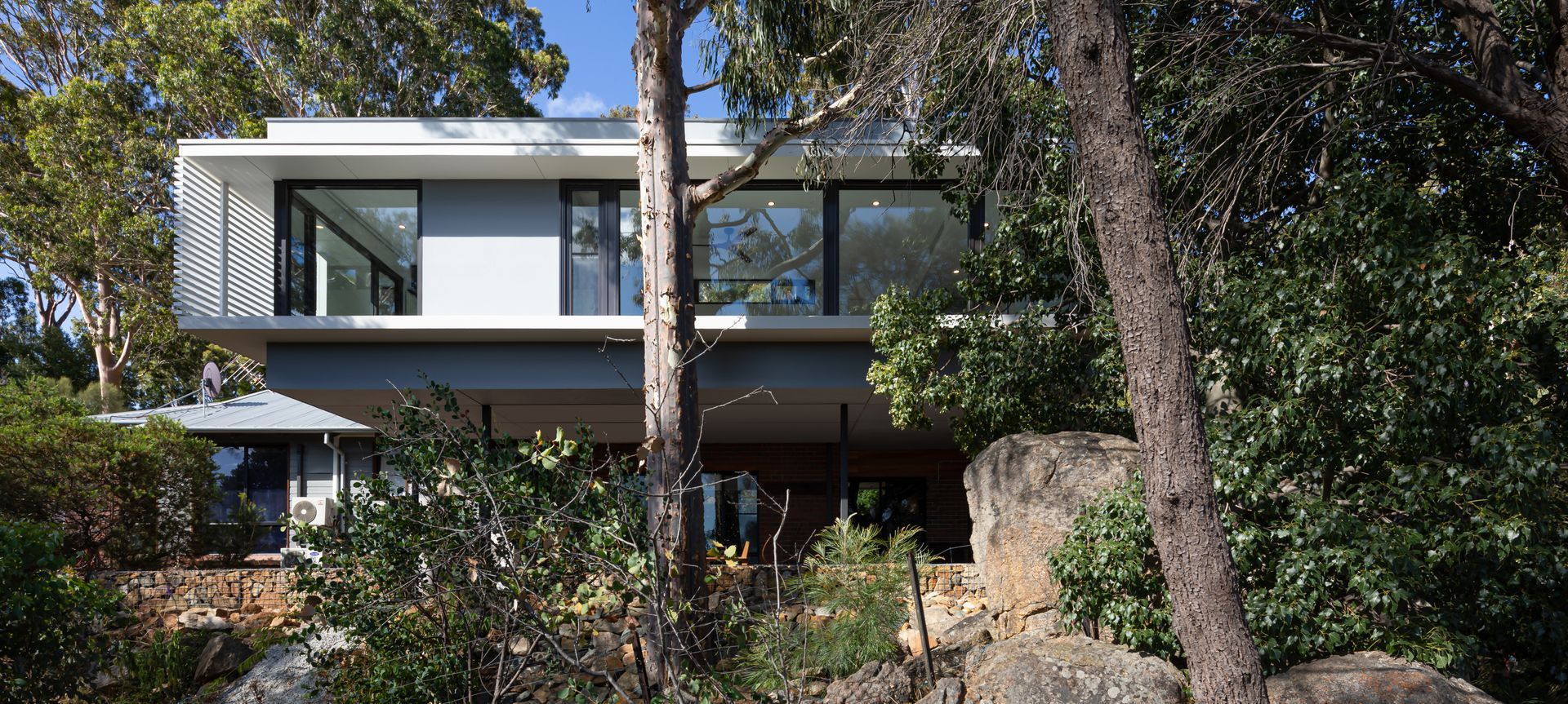 Known as The Treehouse, this exquisite addition further solidifies the homeowners’ connection to their home’s picturesque natural landscape. 