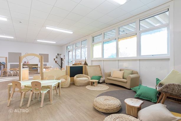 Brunstane-Primary-SchoolAltro-Wood-Safety-Comfort003.jpg