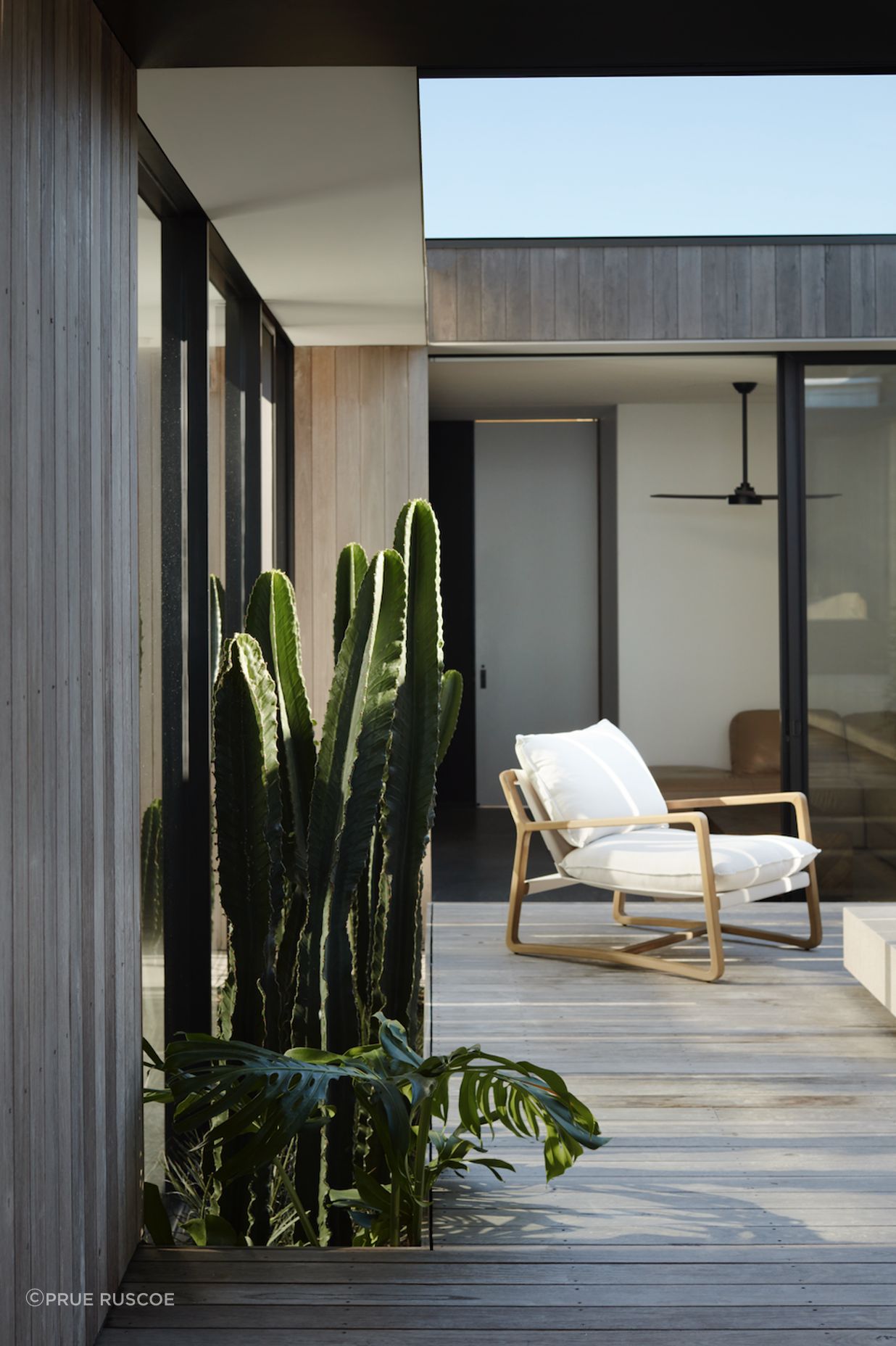 Oystercatcher House made more sense with that relaxed beach house energy, yet this time combined with an air of sophistication.