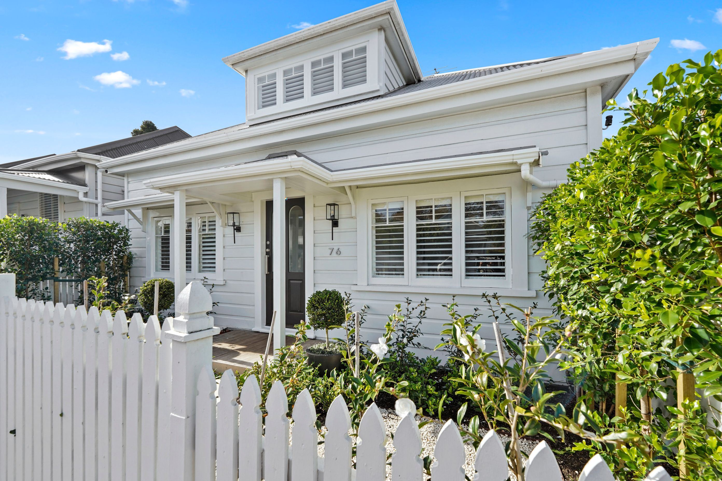Copy-of-004Open2viewID537450-76BrightonRoad-v3.jpg