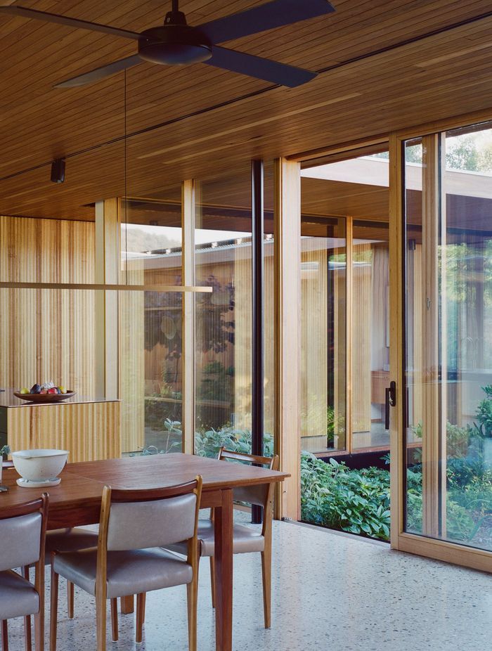 Poor window design allows cold or warm air draughts to enter or escape the home.
